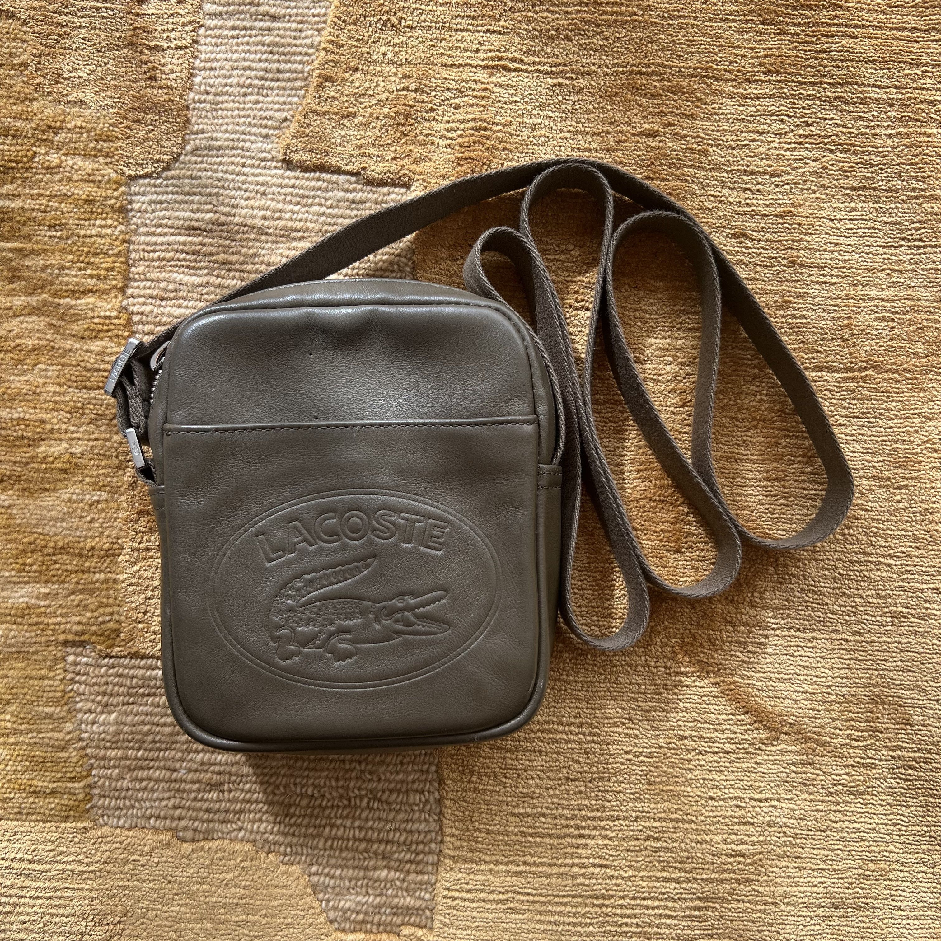 Lacoste Crocodile logo khaki Lacoste bag Size ONE SIZE - 1 Thumbnail