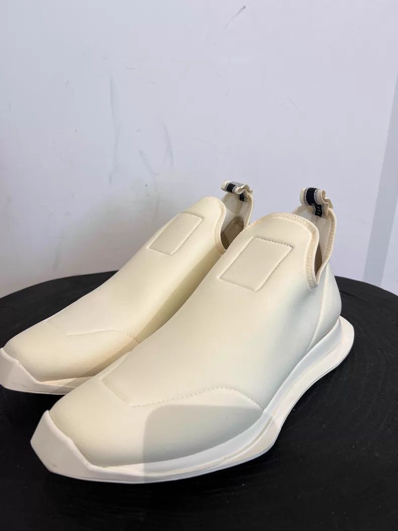 Rick Owens Drkshdw Rick Owens Drkshdw Off-White New Runner Slip-On Sneakers Size US 9 / EU 42 - 4 Thumbnail