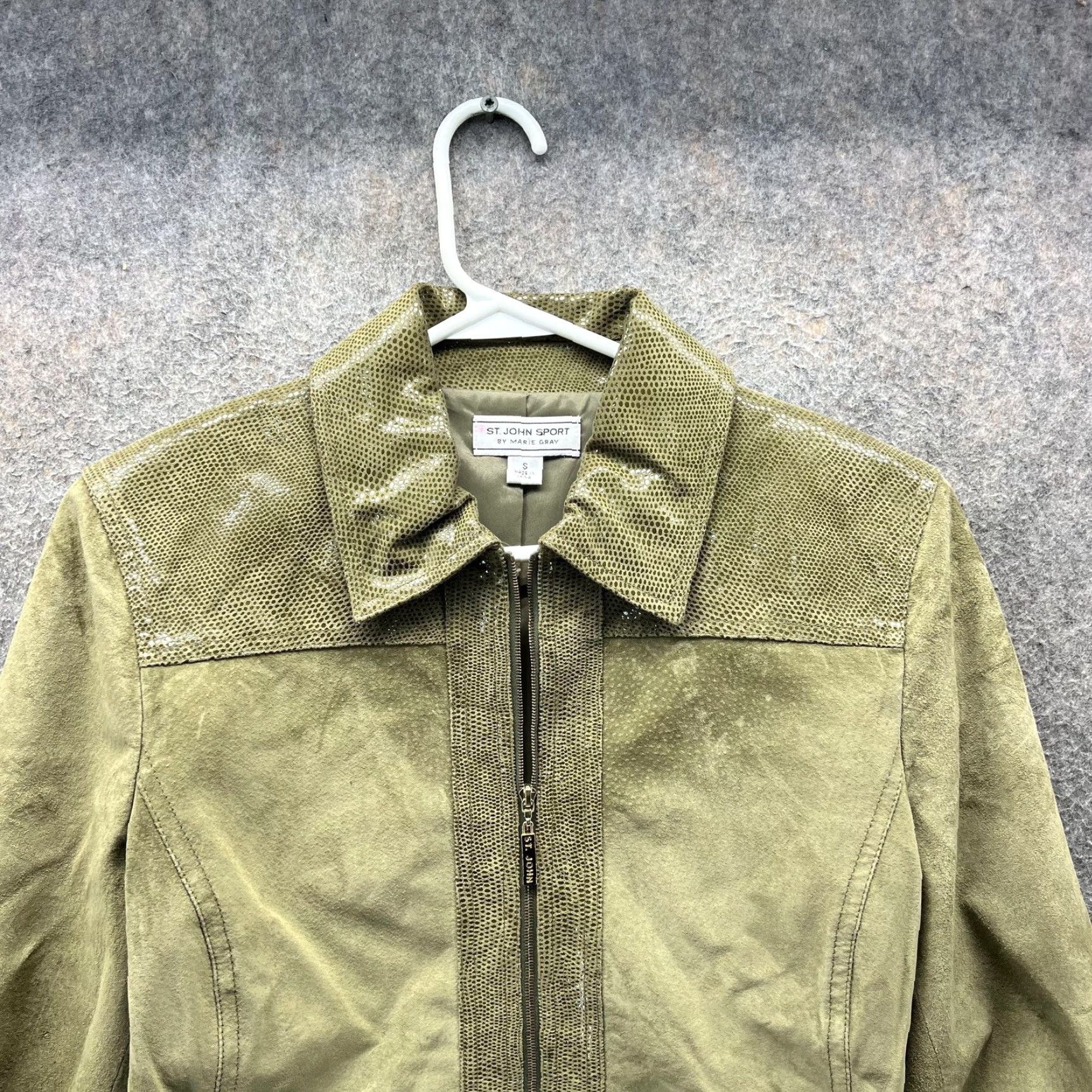 St. John VINTAGE St John Sport Jacket Womens S Green Leather Full Zip Moto Pockets Textured Size S / US 4 / IT 40 - 2 Thumbnail