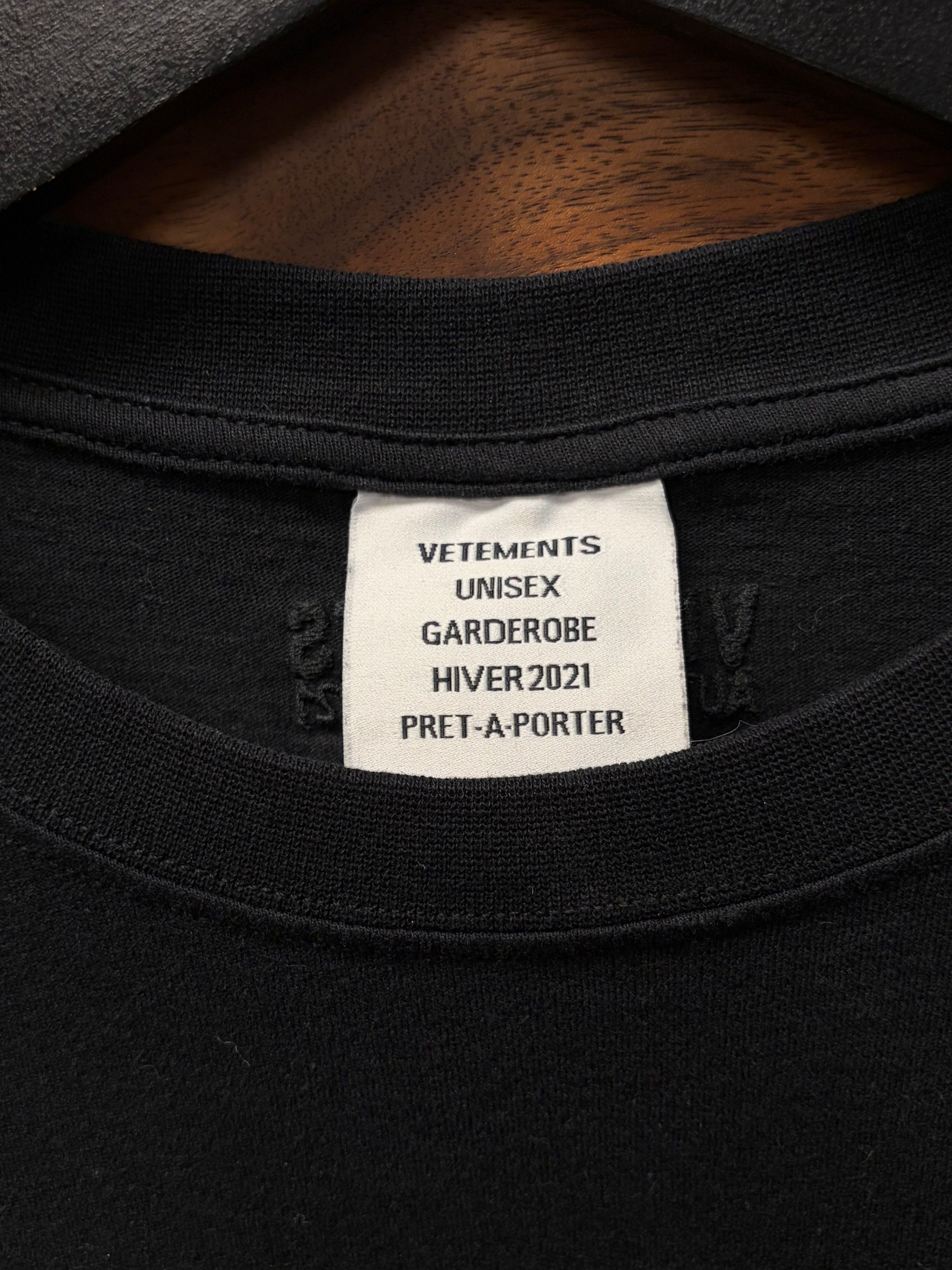 Vetements AW2021 Vetements ‘Basic Logo’ Black T-Shirt Size US M / EU 48-50 / 2 - 3 Thumbnail
