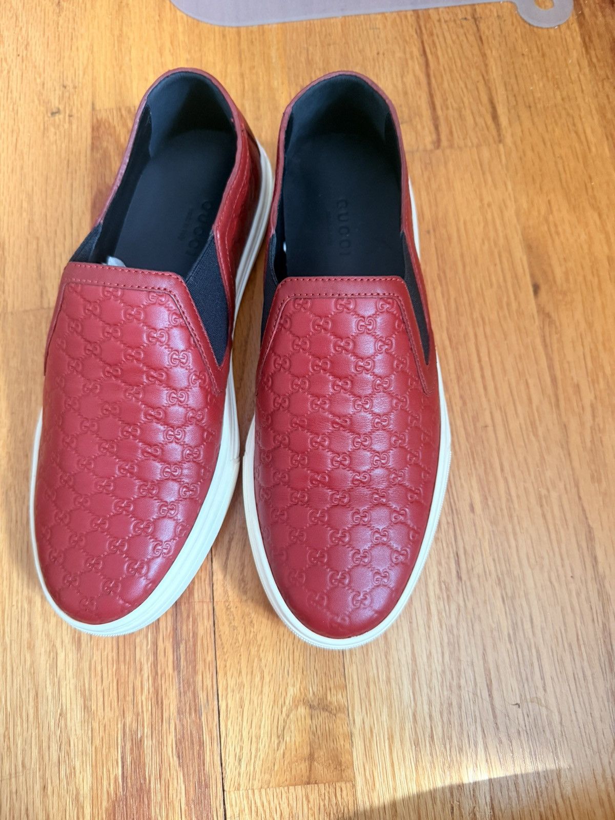 Gucci Gucci Logo Low Top laceless Sneakers Size US 5.5 / IT 35.5 - 1 Thumbnail