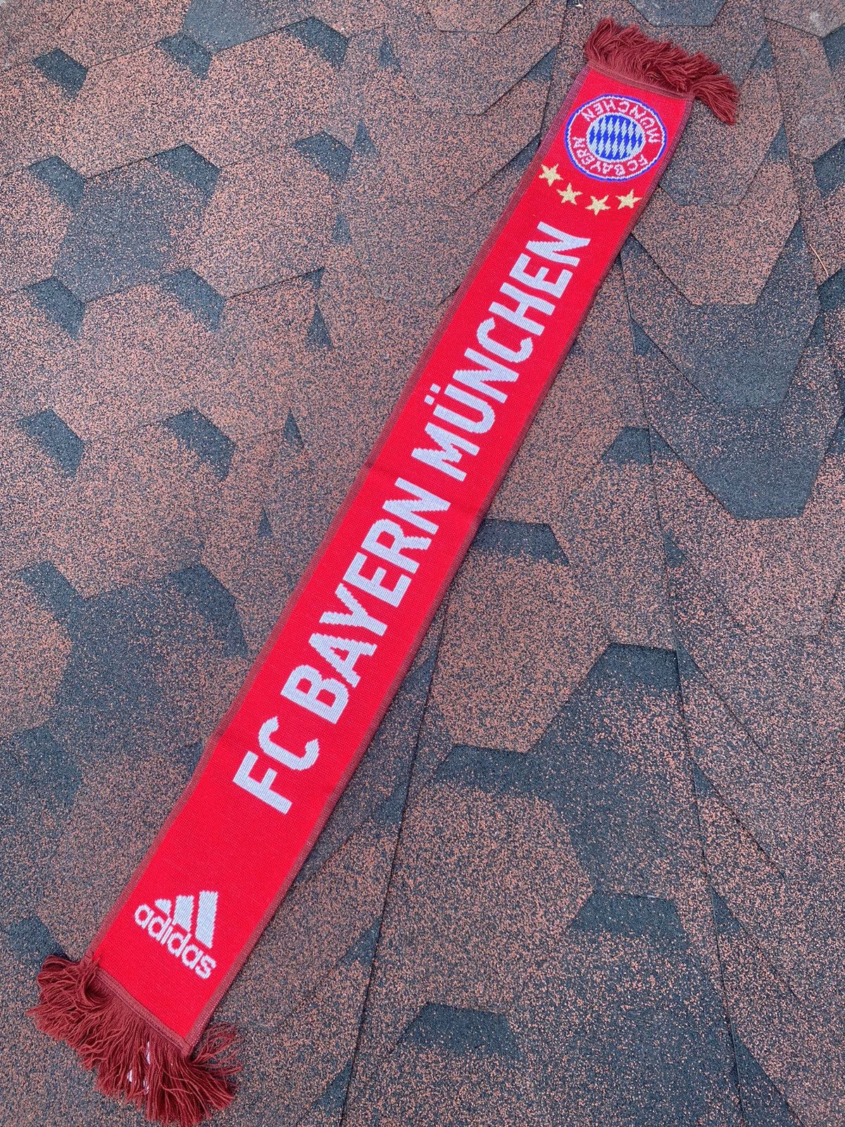 Adidas × Vintage Two scarves Bayern Munich Official Adidas Red Size ONE SIZE - 4 Thumbnail