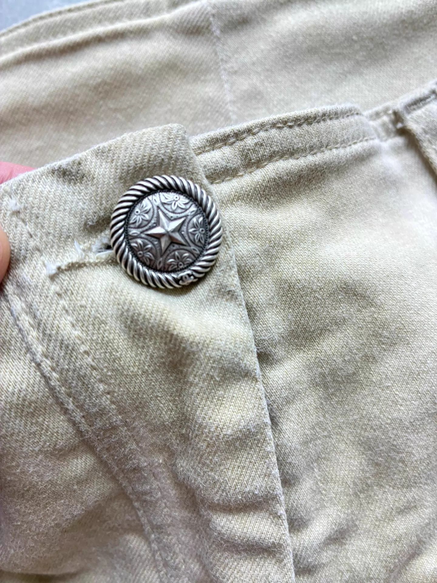 Chanel Chanel Color Blocked Gold Tweed Casual Pants Size 34 Size 25" / US 0 / IT 36 - 3 Thumbnail