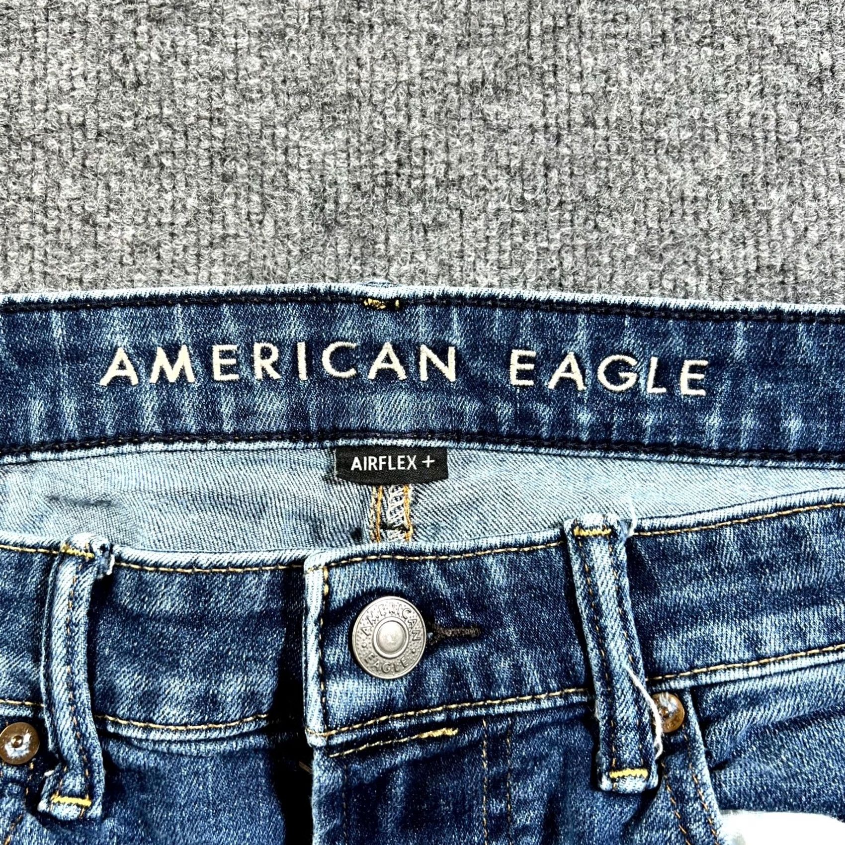 American Eagle Outfitters American Eagle Jeans Men's 32x30 Blue Denim Medium Wash Straight Leg Size US 32 / EU 48 - 7 Thumbnail