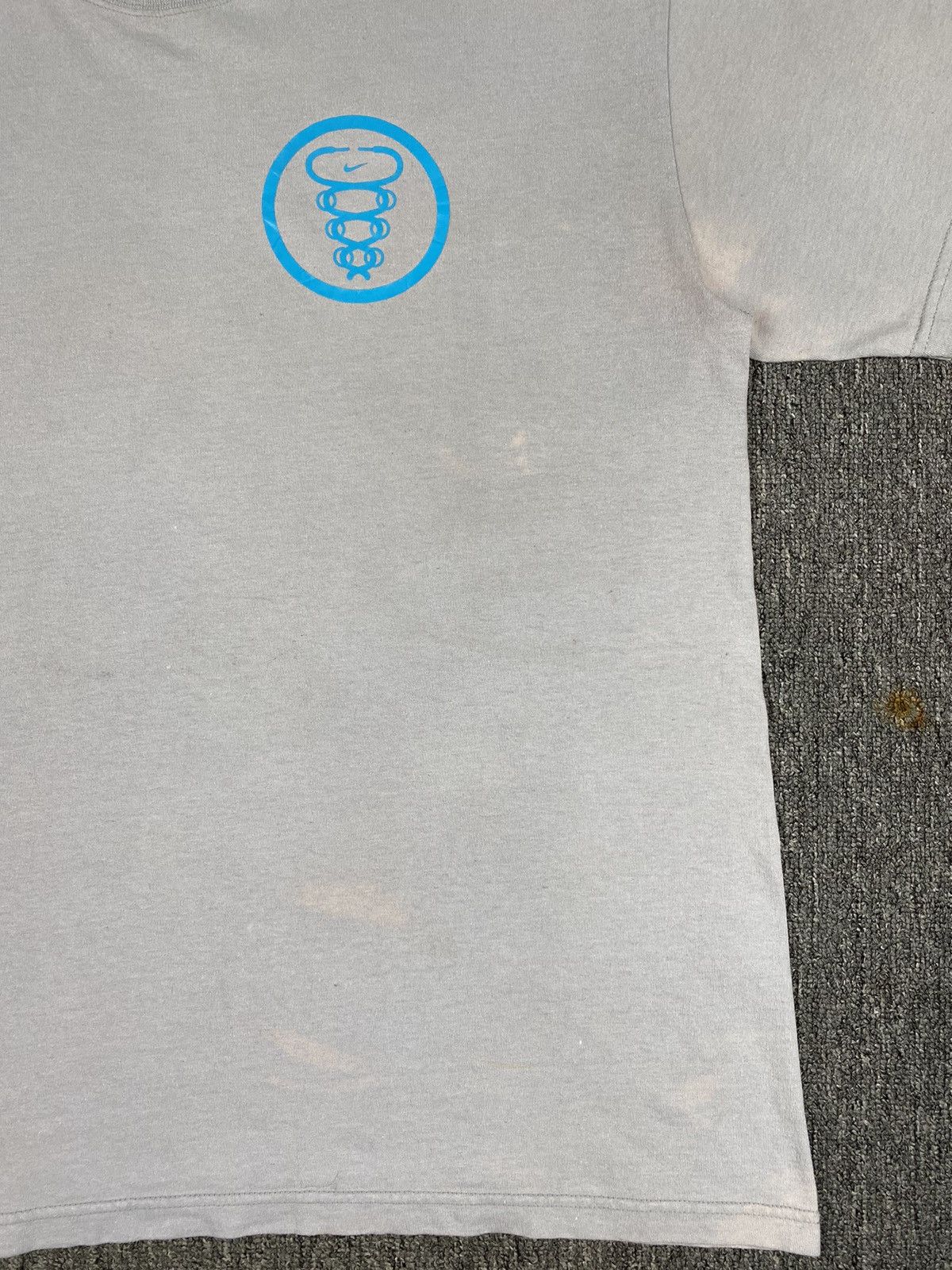 Nike Sneakerologist 72 Tshirt Size US L / EU 52-54 / 3 - 7 Thumbnail