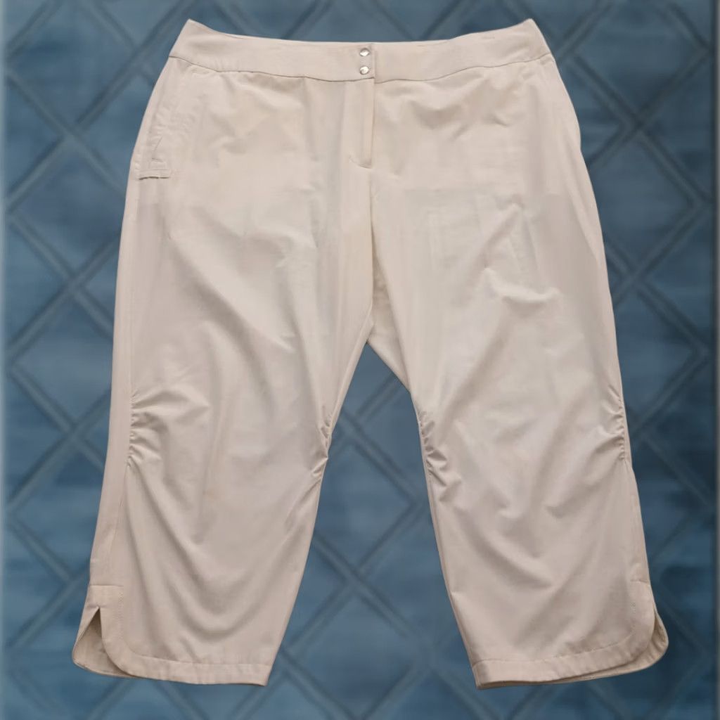 Vintage Chicos Zenyrgy Golf Pants Womens Size 3 Ivory Capri High Rise Size 26" / US 2 / IT 38 - 1 Thumbnail