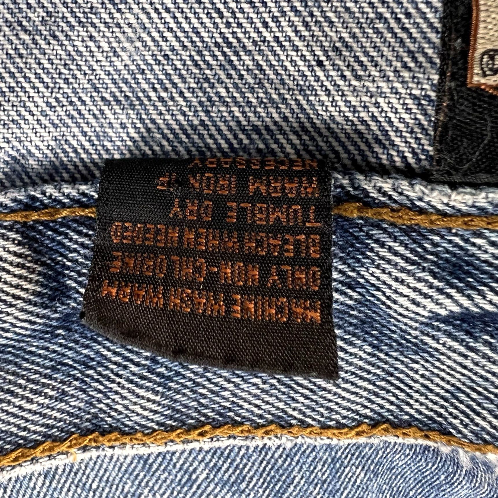 Vintage Guide Gear Jeans Men 38x29 Straight Leg Dark Wash Flannel Lined Denim 5-Pocket Insulated Relaxed Size US 38 / EU 54 - 5 Thumbnail