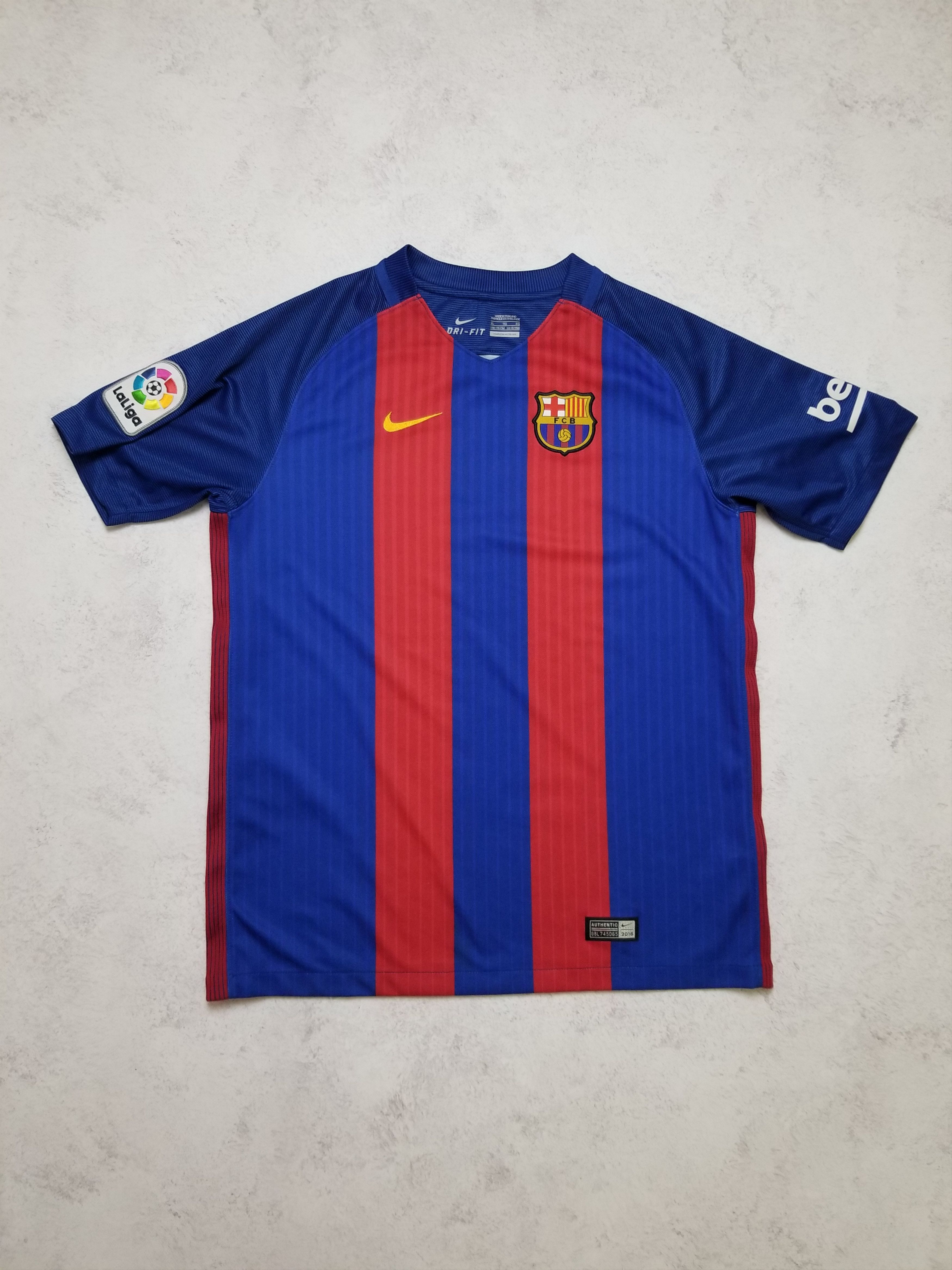 Nike FC BARCELONA 2016 HOME FOOTBALL SHIRT Jersey Size US XS / EU 42 / 0 - 1 Thumbnail