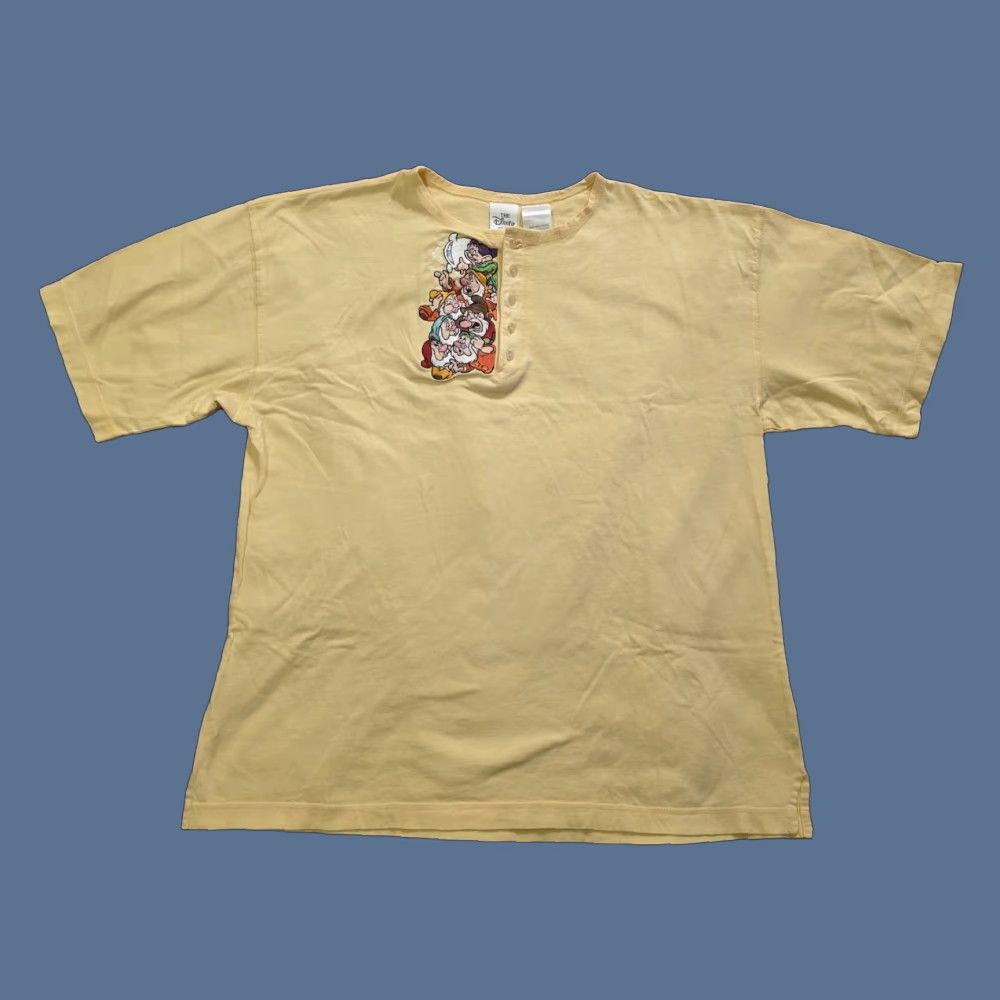 Disney VINTAGE Disney Seven Dwarfs Embroidered Henley T-Shirt Yellow Women's XL Regular Dress? Size XL / US 12-14 / IT 48-50 - 1 Thumbnail
