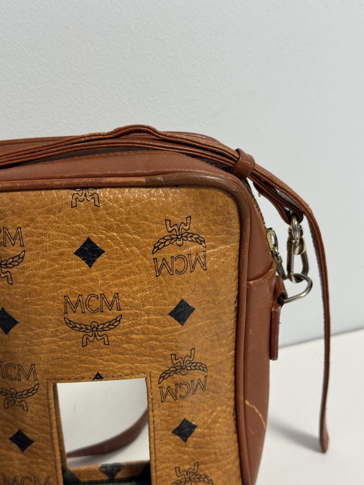 MCM MCM Visetos Shoulder Bag Crossbody Bag Brown Logo Leather Size ONE SIZE - 7 Thumbnail