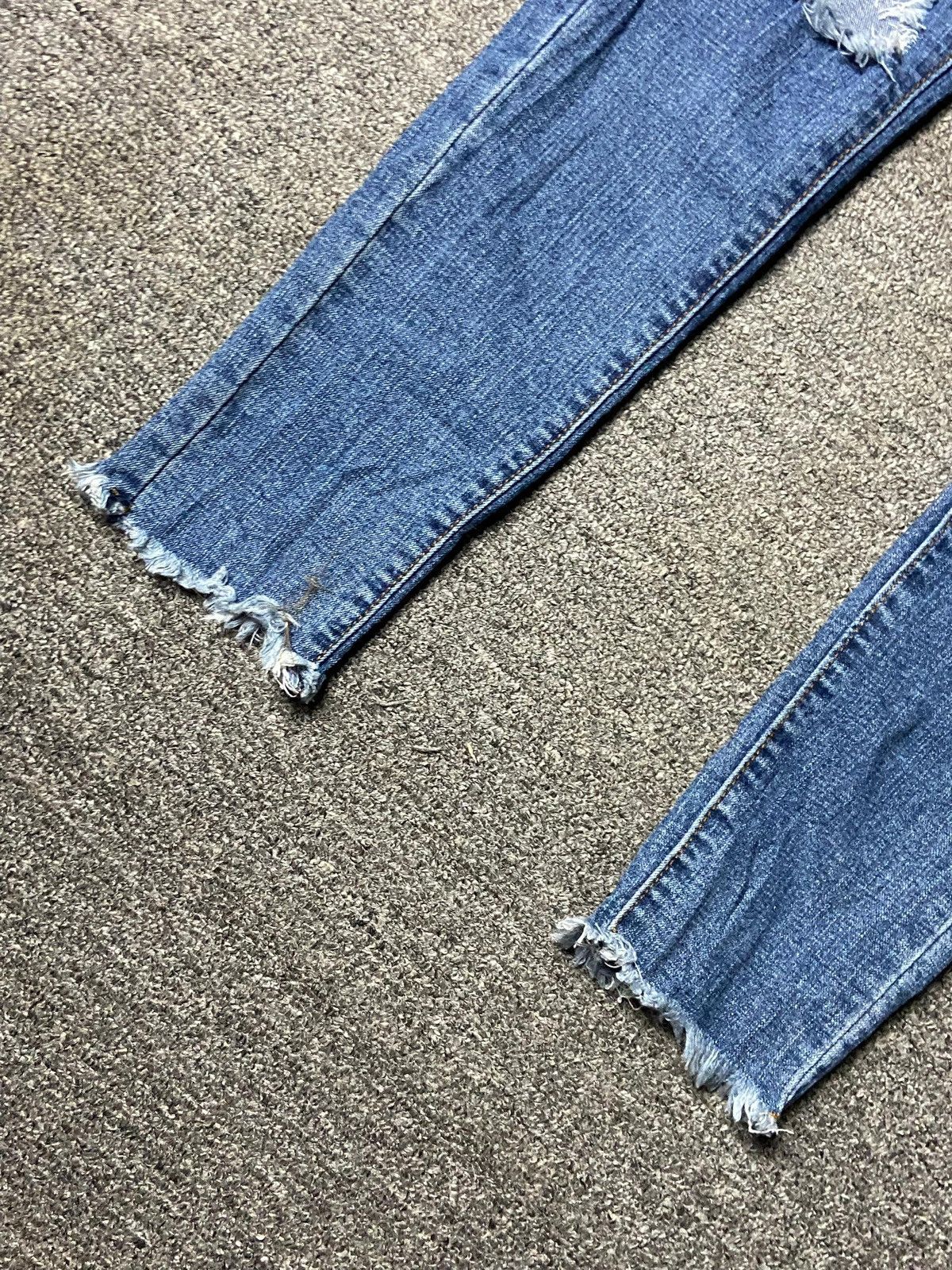 Acne Studios Acne Studios Knee Ripped Denim Jeans (162) Size 27" / US 4 / IT 40 - 9 Thumbnail