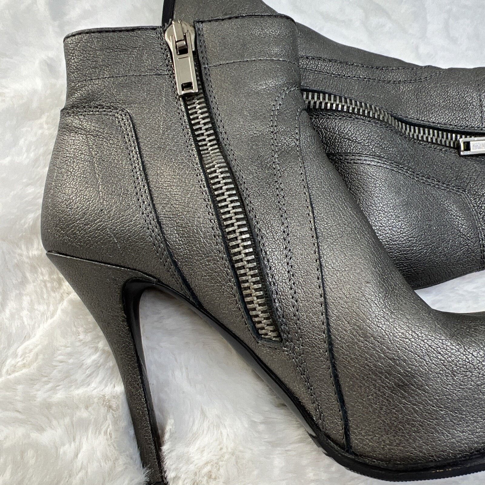 Rick Owens RICK OWENS-Leather Metallic Bootie/Heel’s- 37Made In Italy Size US 7 / IT 37 - 7 Thumbnail