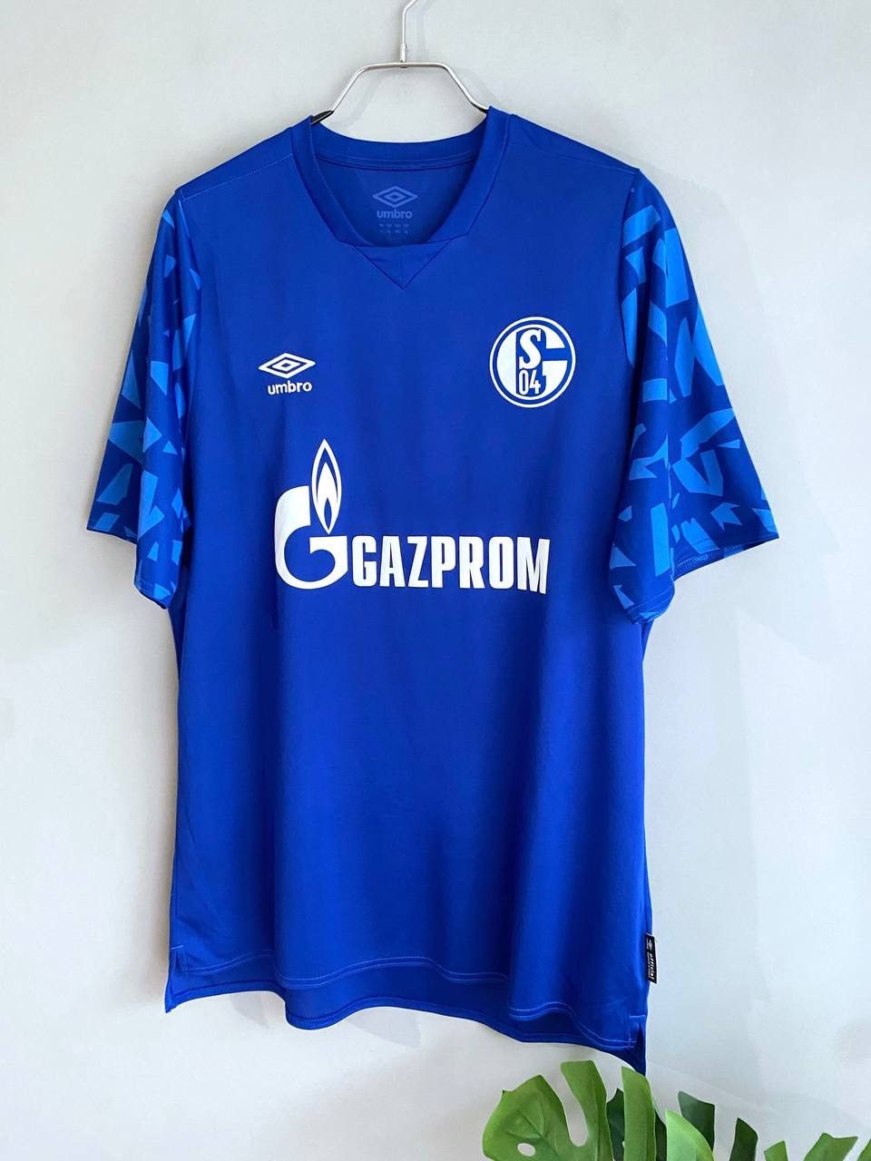 Umbro Umbro FC Schalke 04 2019/2020 Home Soccer Jersey, Size XL Size US XL / EU 56 / 4 - 2 Thumbnail