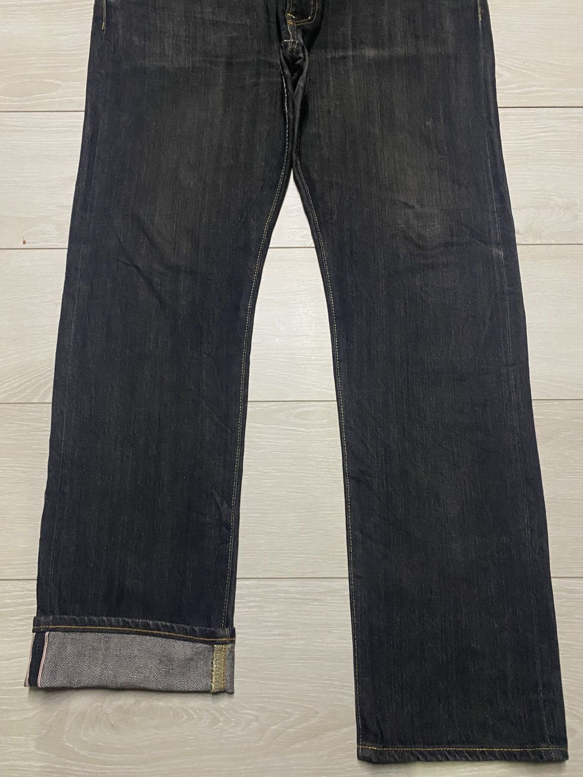 Undercover × Uniqlo Vintage Uniqlo Black Denim Selvedge Distressed Loose Jeans Size US 39 - 5 Thumbnail