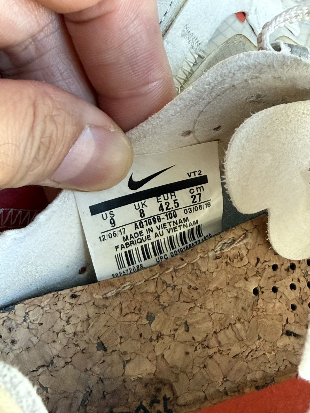 Nike Nike React Element 87 - Sail Light Bone Size US 9 / EU 42 - 4 Thumbnail