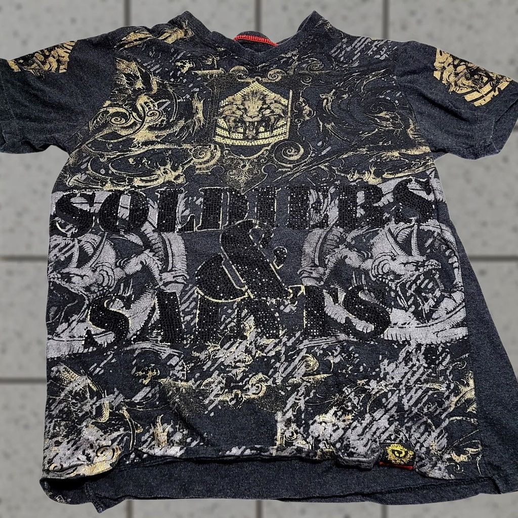 Vintage VINTAGE Soldiers & Saints T-Shirt Mens 2XL Crew Neck Short Sleeve Black Studded Graphic Big 2XL Size US XXL / EU 58 / 5 - 1 Thumbnail
