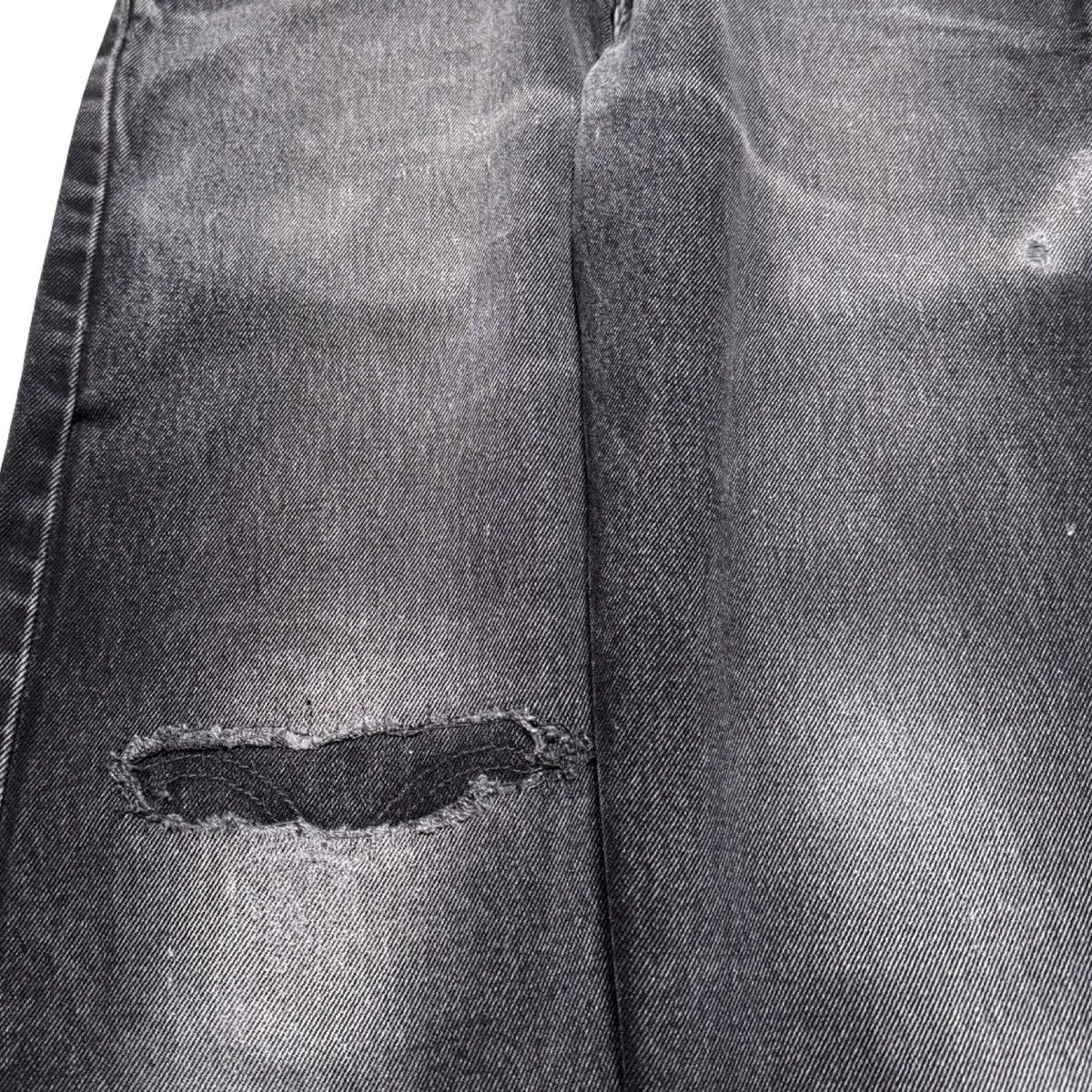 Levi's Vintage Levi's Black Jeans Black Hole Negative Space 30 X 32 Size US 30 / EU 46 - 2 Thumbnail