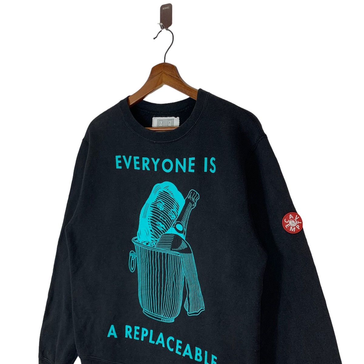 Cav Empt CAV EMPT 2014 EVERYONE IS A REPLACEABLE CREWNECK Size US S / EU 44-46 / 1 - 3 Thumbnail