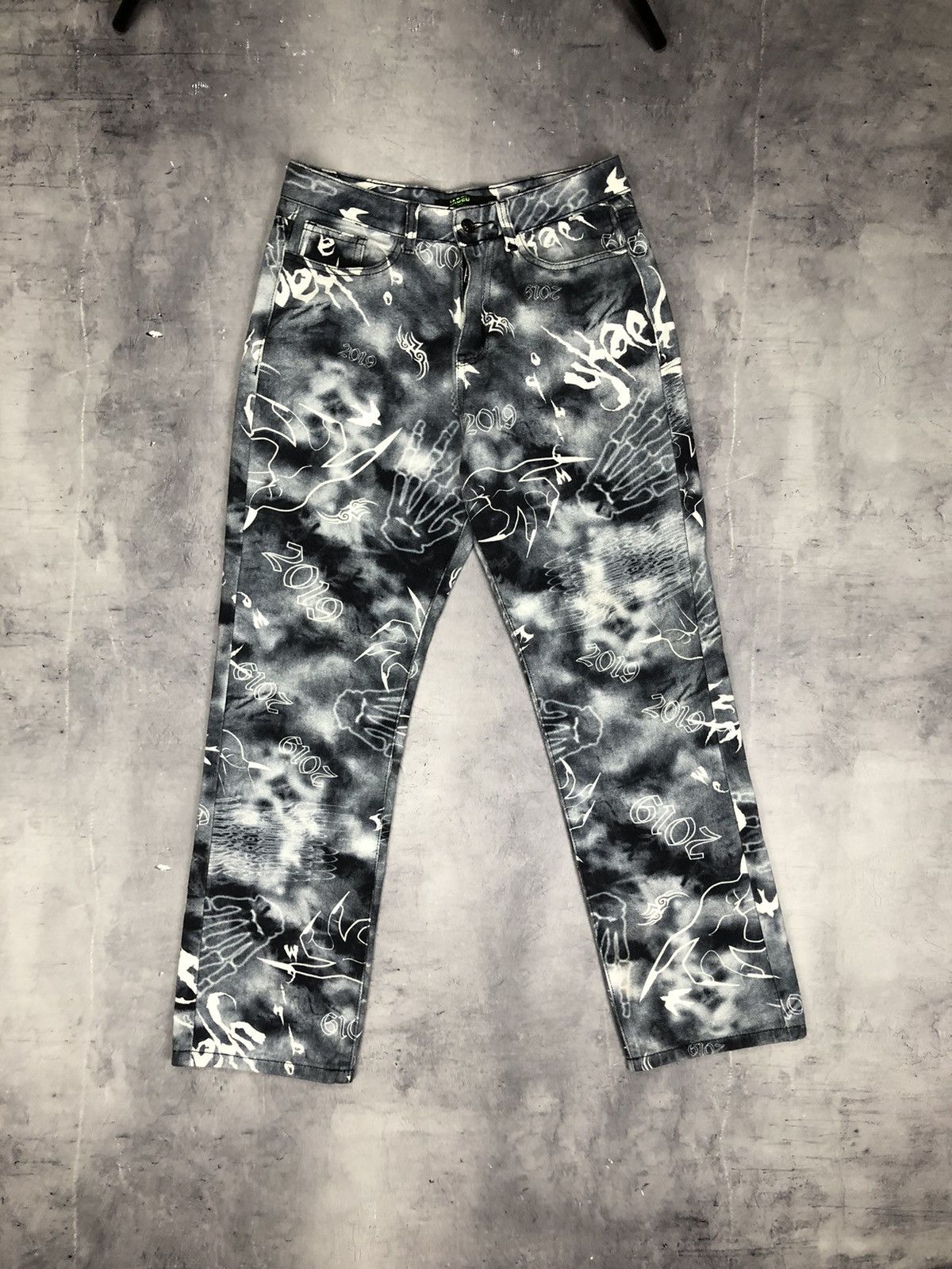 Jaded London Jaded London Boyfriend Jeans Gothic Grey 2019 W28 Size 28" / US 6 / IT 42 - 1 Thumbnail