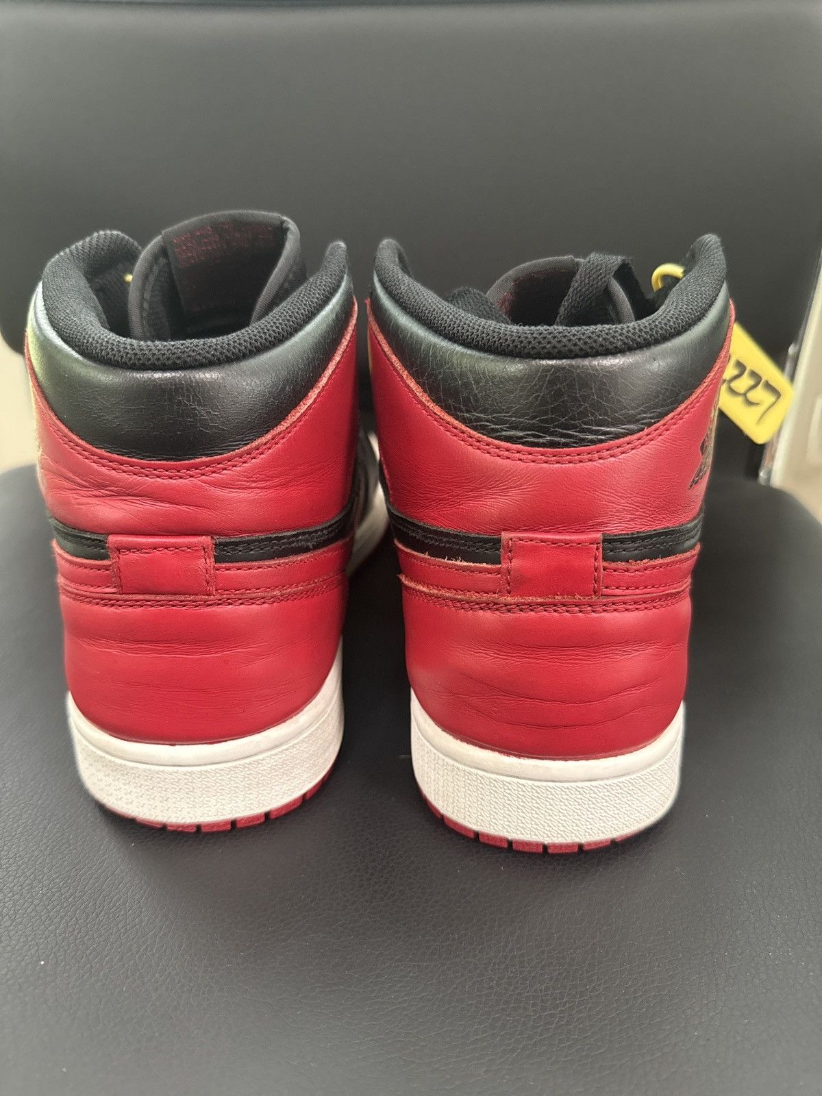 Jordan Brand Retro 1 Black & Red Bred Size US 10 / EU 43 - 4 Thumbnail