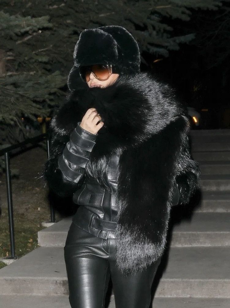 Gucci GUCCI Tom Ford FW 2003 Fur Leather Jacket Kim Kardashian zip Size S / US 4 / IT 40 - 1 Thumbnail