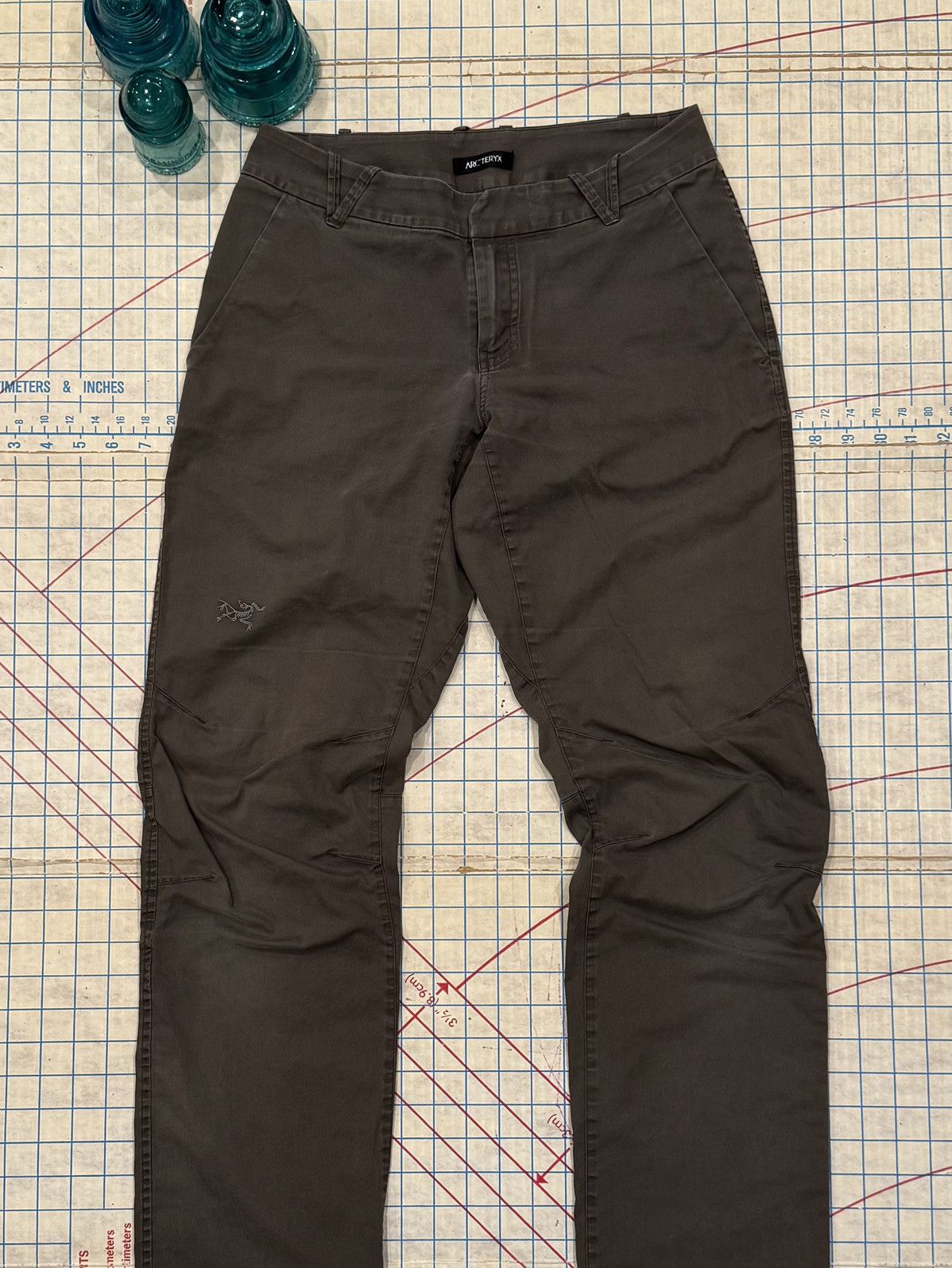 Arc'teryx Arc’teryx A2B Commuter Pants Women’s Size 4 Brown Trousers Size 27" / US 4 / IT 40 - 3 Thumbnail