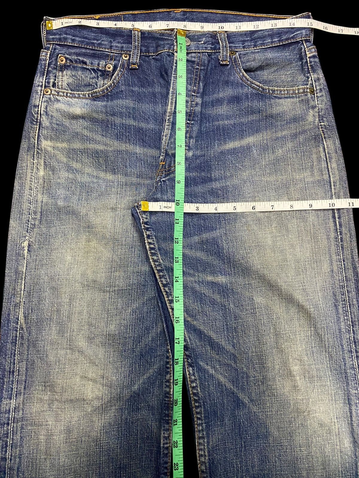 Levi's Vintage Clothing Vintage Y2K Levis 501 Blue Wash Distressed Loose Jeans Size US 30 / EU 46 - 13 Thumbnail