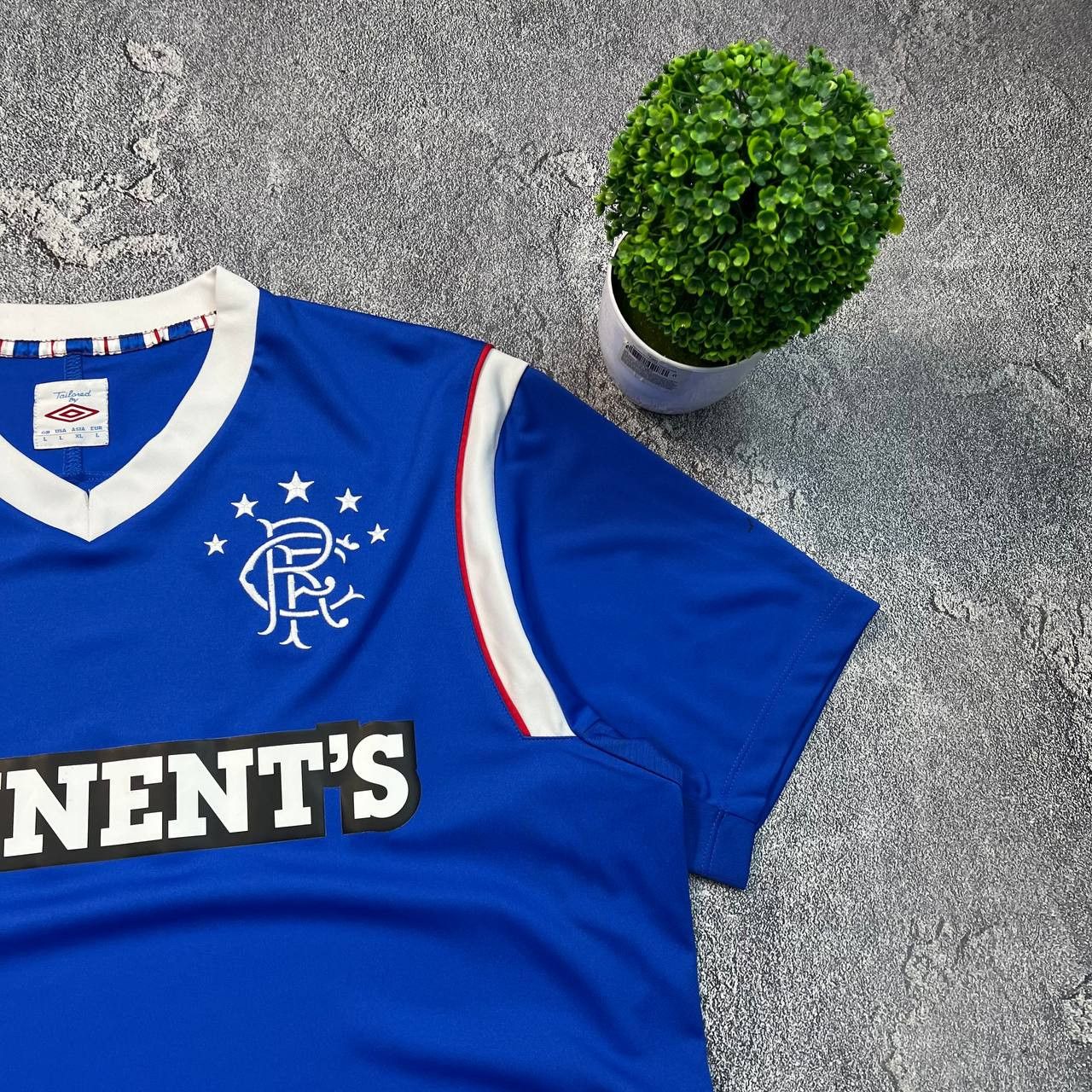 Umbro Rangers 2011/2012 Home Football Shirt Jersey Umbro Mens Size US L / EU 52-54 / 3 - 13 Thumbnail