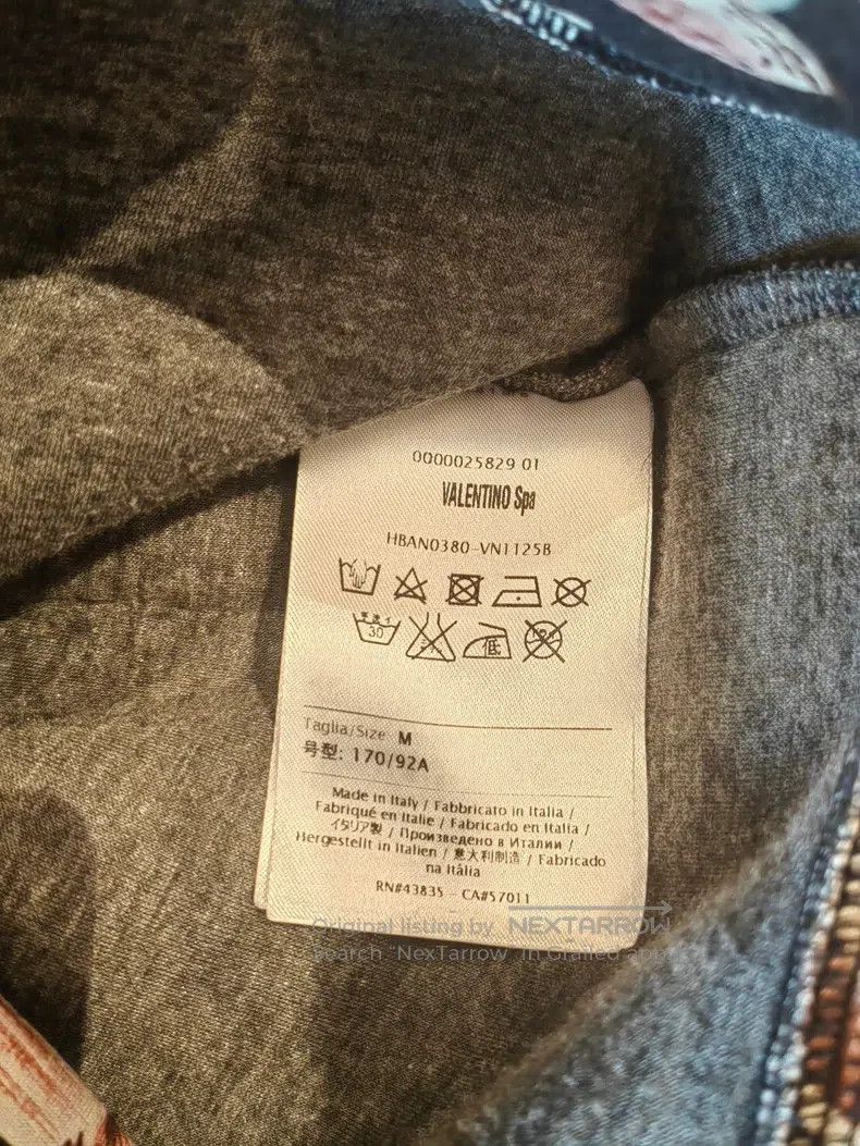 Valentino Valentino Printed sweatshirt Size M / US 6-8 / IT 42-44 - 3 Thumbnail