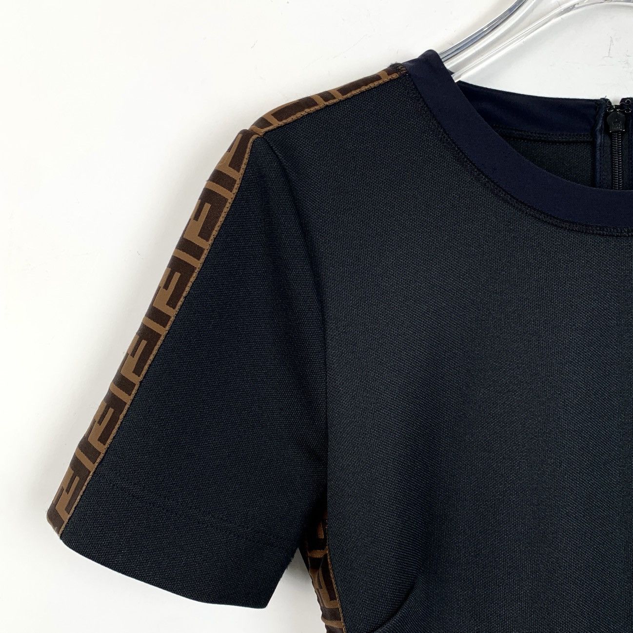 Fendi Fendi Black Monogram Side Spliced Short Sleeve Dress K26WX Size XS / US 0-2 / IT 36-38 - 3 Thumbnail