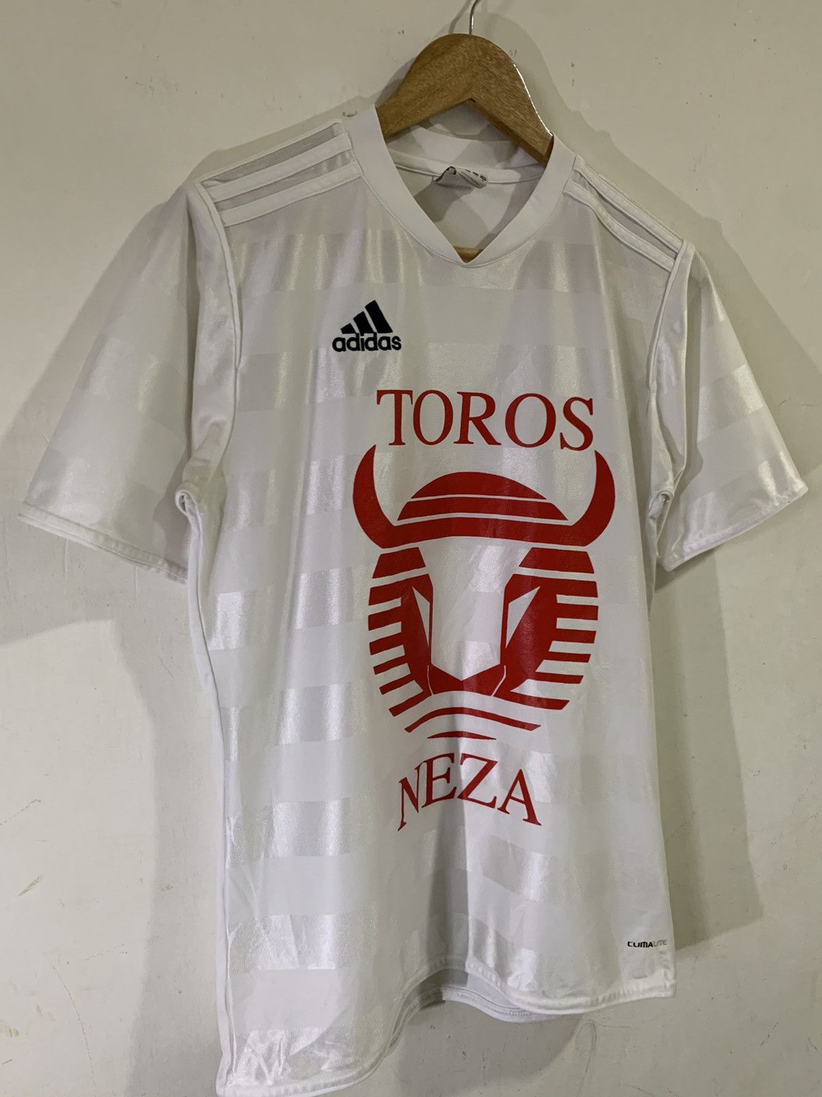Adidas Vintage Y2K Adidas Toros Neza Size US XL / EU 56 / 4 - 3 Thumbnail