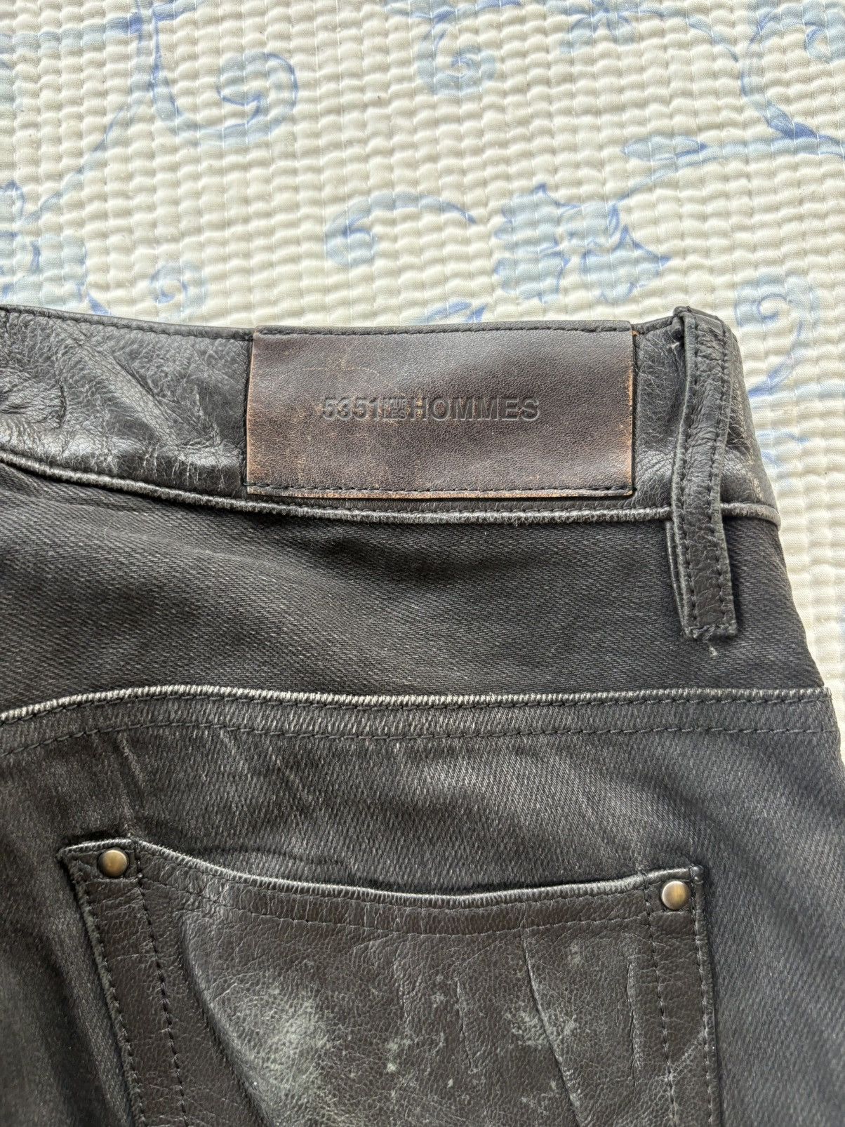 5351 POUR LES HOMMES Pour Les Homme Hybric Black Leather Size US 31 - 16 Thumbnail