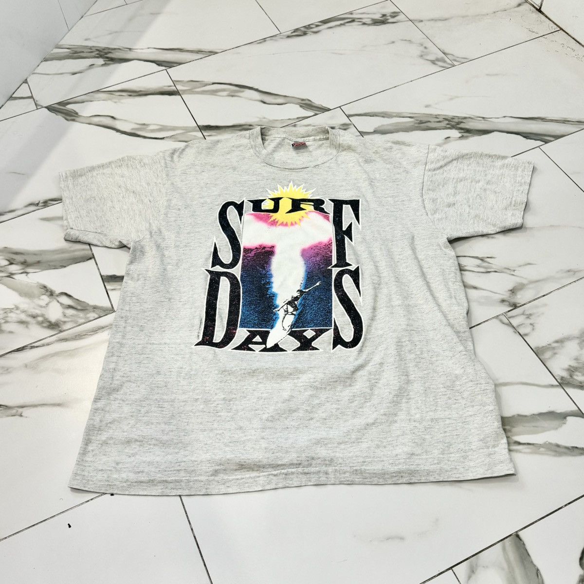Vintage SURF DAYS TEE! Size US XL / EU 56 / 4 - 2 Thumbnail