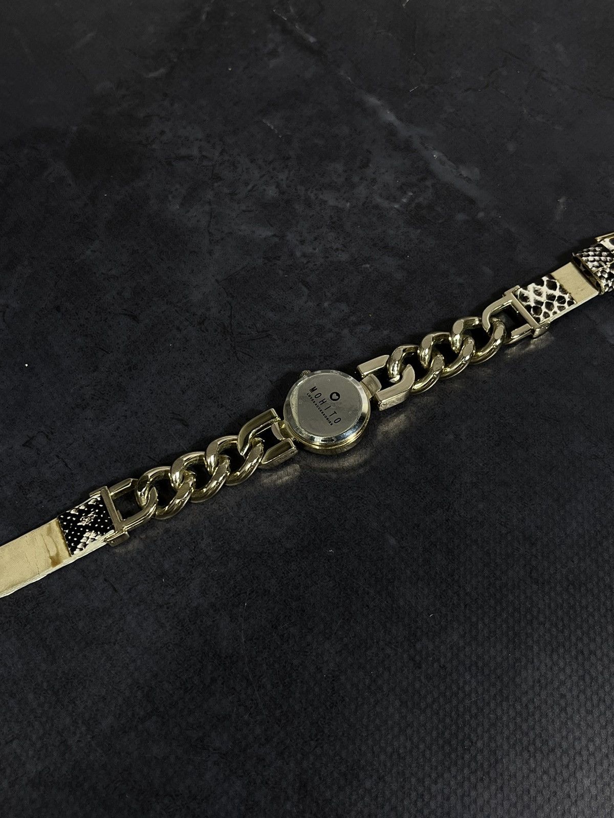 Hysteric Glamour MOHITO Gold Chain Watch, Minimalist Design, Modern Style Size ONE SIZE - 11 Thumbnail