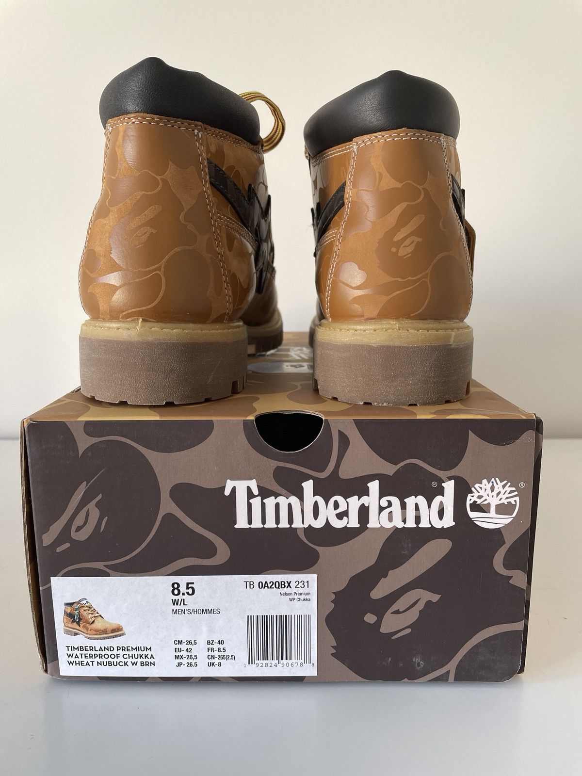 Bape × Timberland ✅ BAPE x Chukka Classic Boot US8.5 UK8 EU42 Size US 8.5 / EU 41-42 - 7 Thumbnail