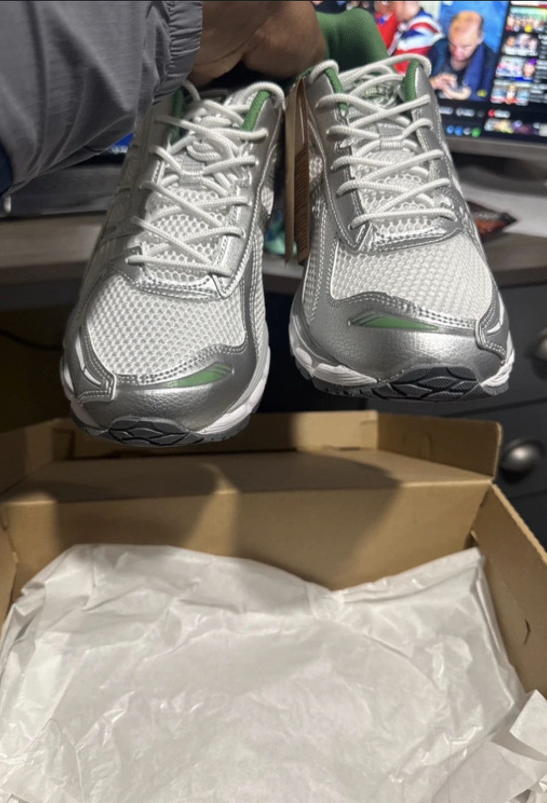 Asics ASICS Gel-Kayano 12.1 Size US 10 / EU 43 - 7 Thumbnail