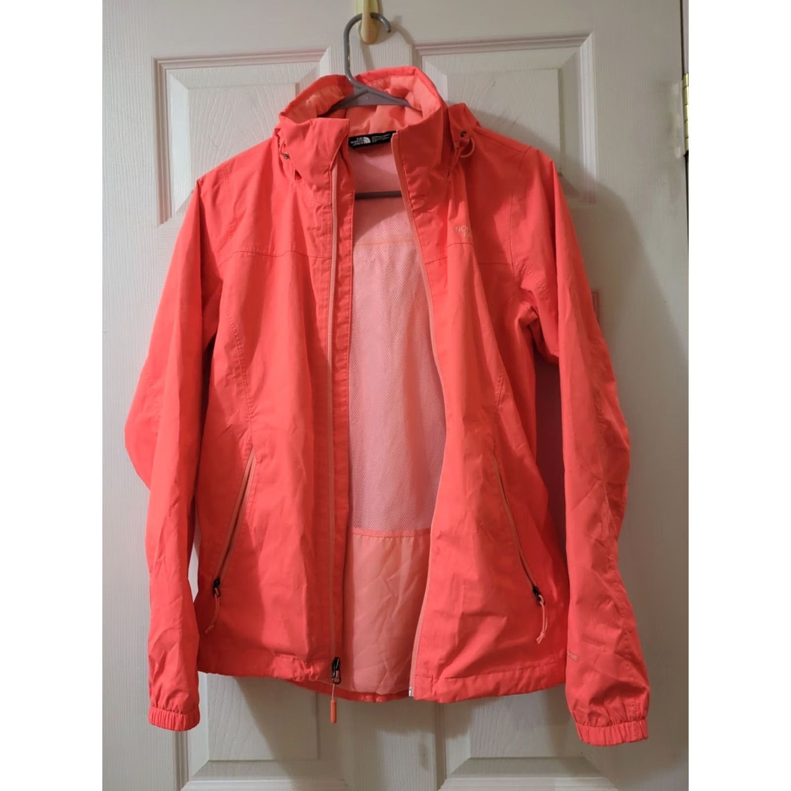 The North Face VINTAGE The North Face Waterproof DryVent Hooded Rain Jacket Parka Orange Small Women Size S / US 4 / IT 40 - 3 Thumbnail