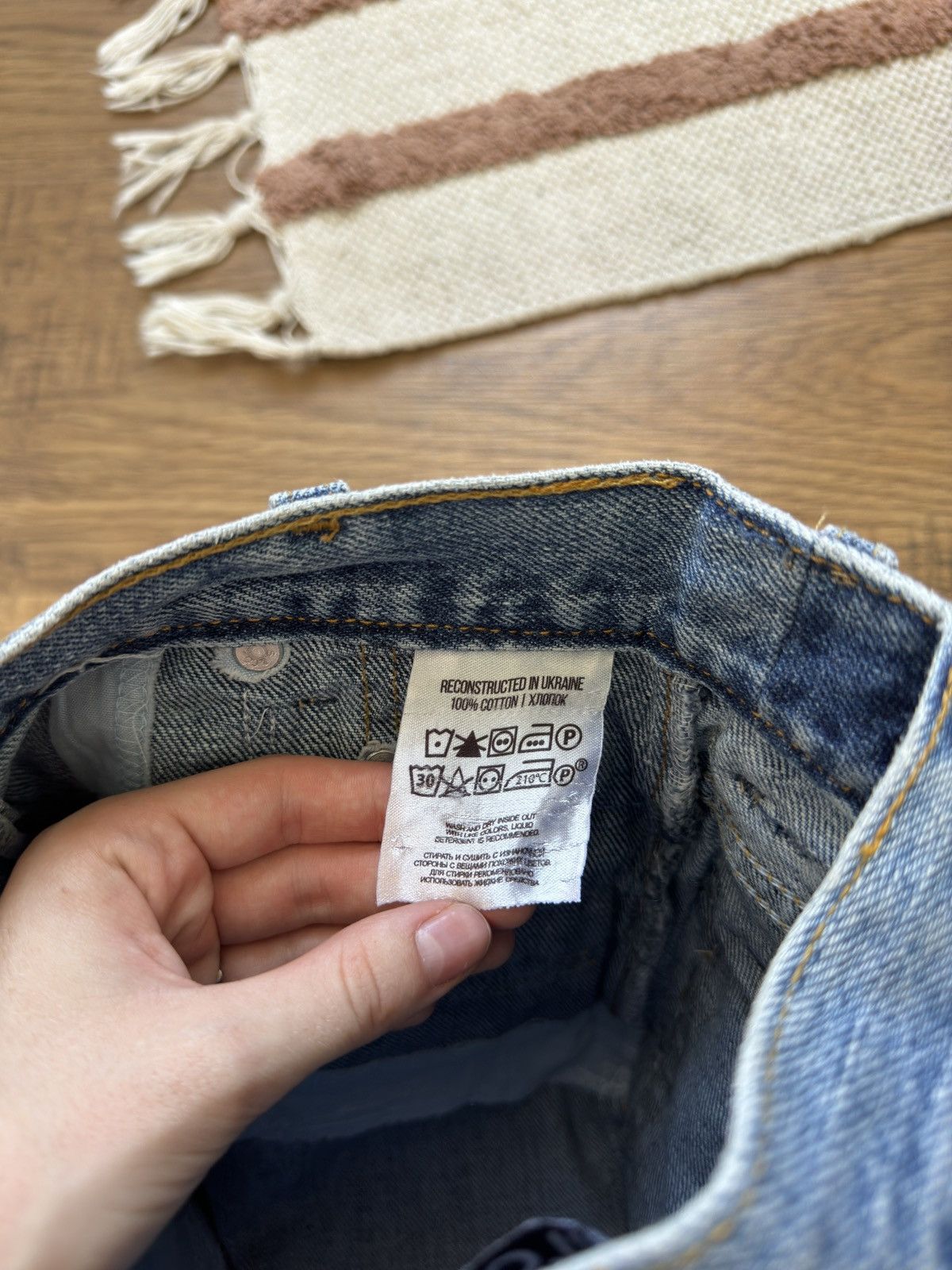 Levi's VINTAGE LEVI’S WASHED UPCYCLING BELT X2 MIDI SKIRT Size 27" / US 4 / IT 40 - 6 Thumbnail