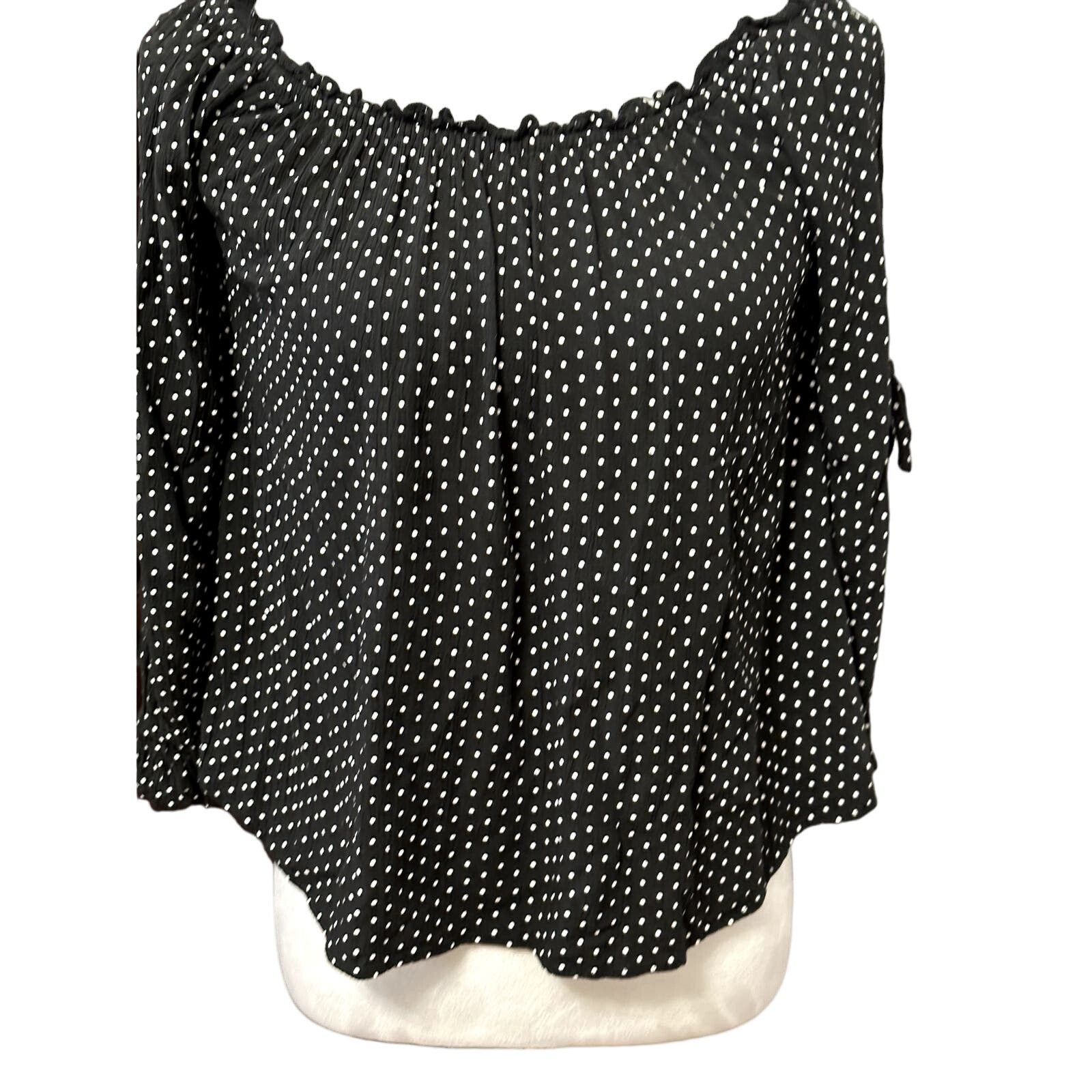 American Eagle Outfitters American Eagle Outfitters Off Shoulder Polka Dot Black W XS Size XS / US 0-2 / IT 36-38 - 3 Thumbnail
