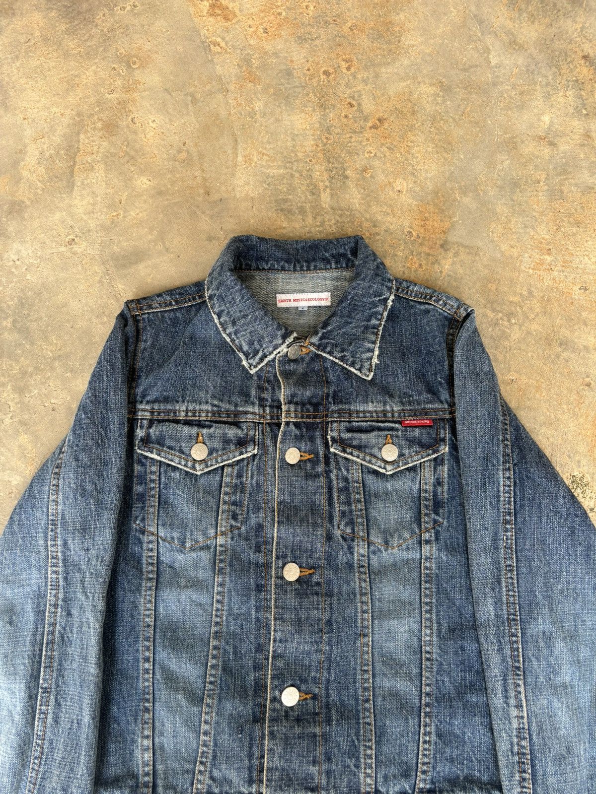 Designer Earth Music & Ecology Denim Jacket Size 1 Size M / US 6-8 / IT 42-44 - 2 Thumbnail
