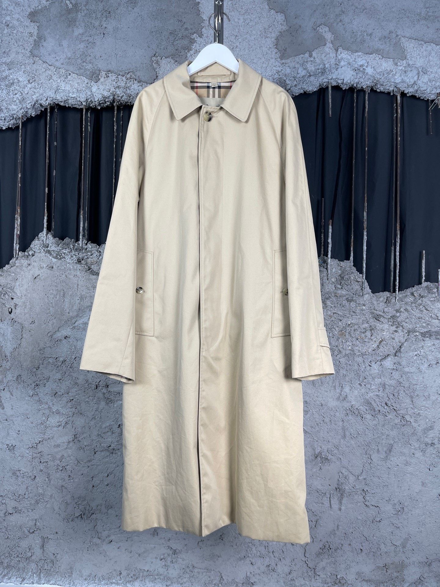 Burberry Burberry Trench Coat Size US M / EU 48-50 / 2 - 1 Thumbnail