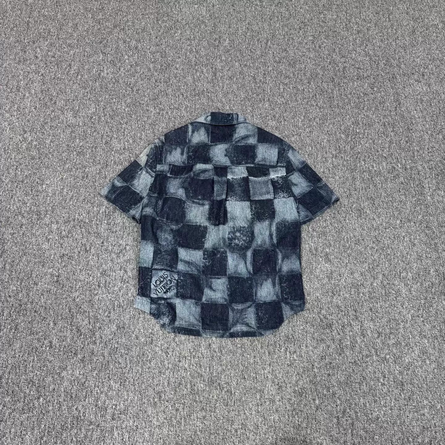Louis Vuitton LV Damier Denim Short Sleeve Shirt XS 99 New Size US XS / EU 42 / 0 - 2 Thumbnail
