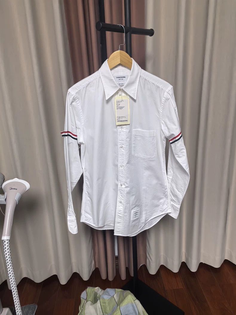 Thom Browne Thom browne Striped shirt with armband 2504-Nextarrow Size US L / EU 52-54 / 3 - 1 Thumbnail