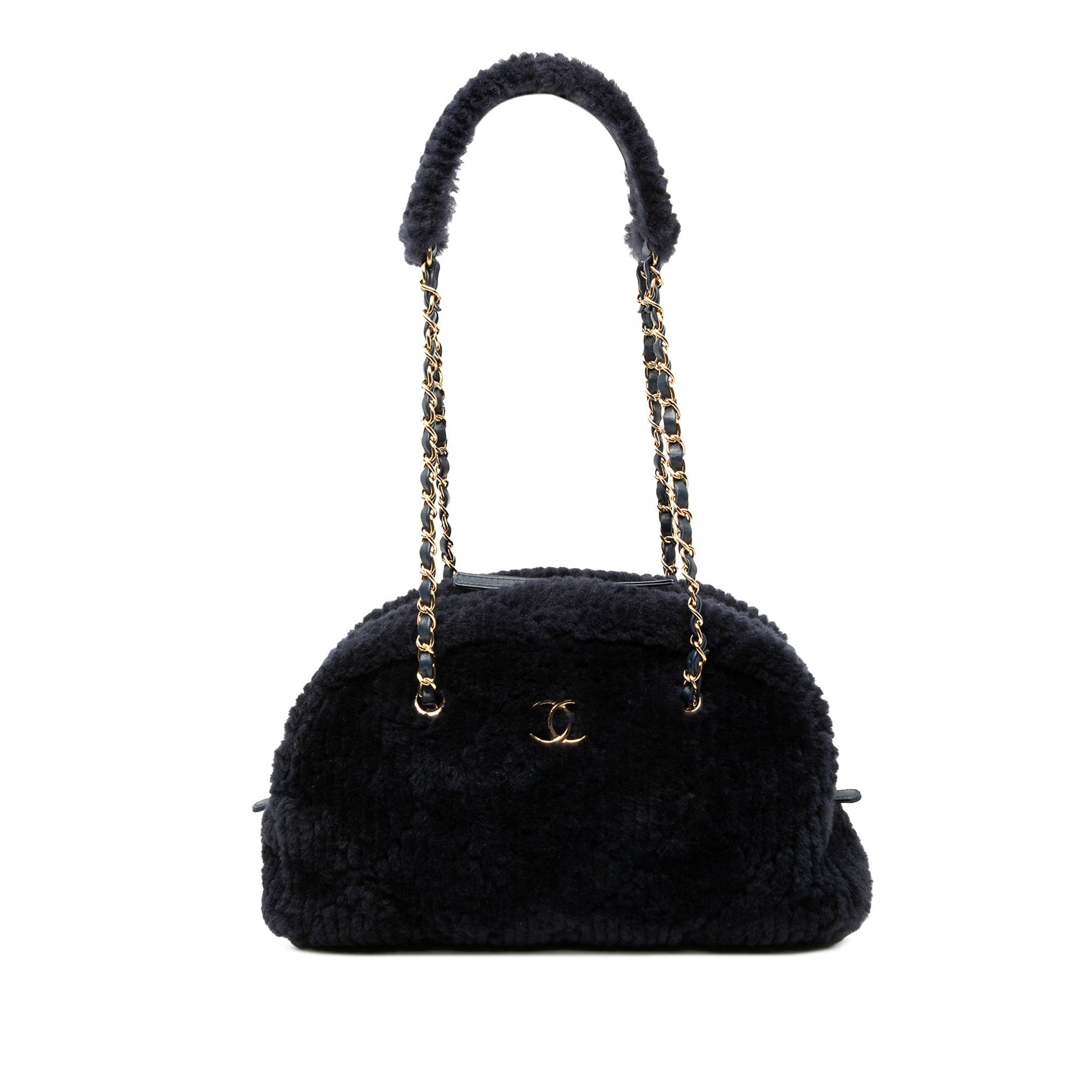 Chanel Coco Neigh Large Quilted Shearling Bowling Bag Size ONE SIZE - 1 Thumbnail