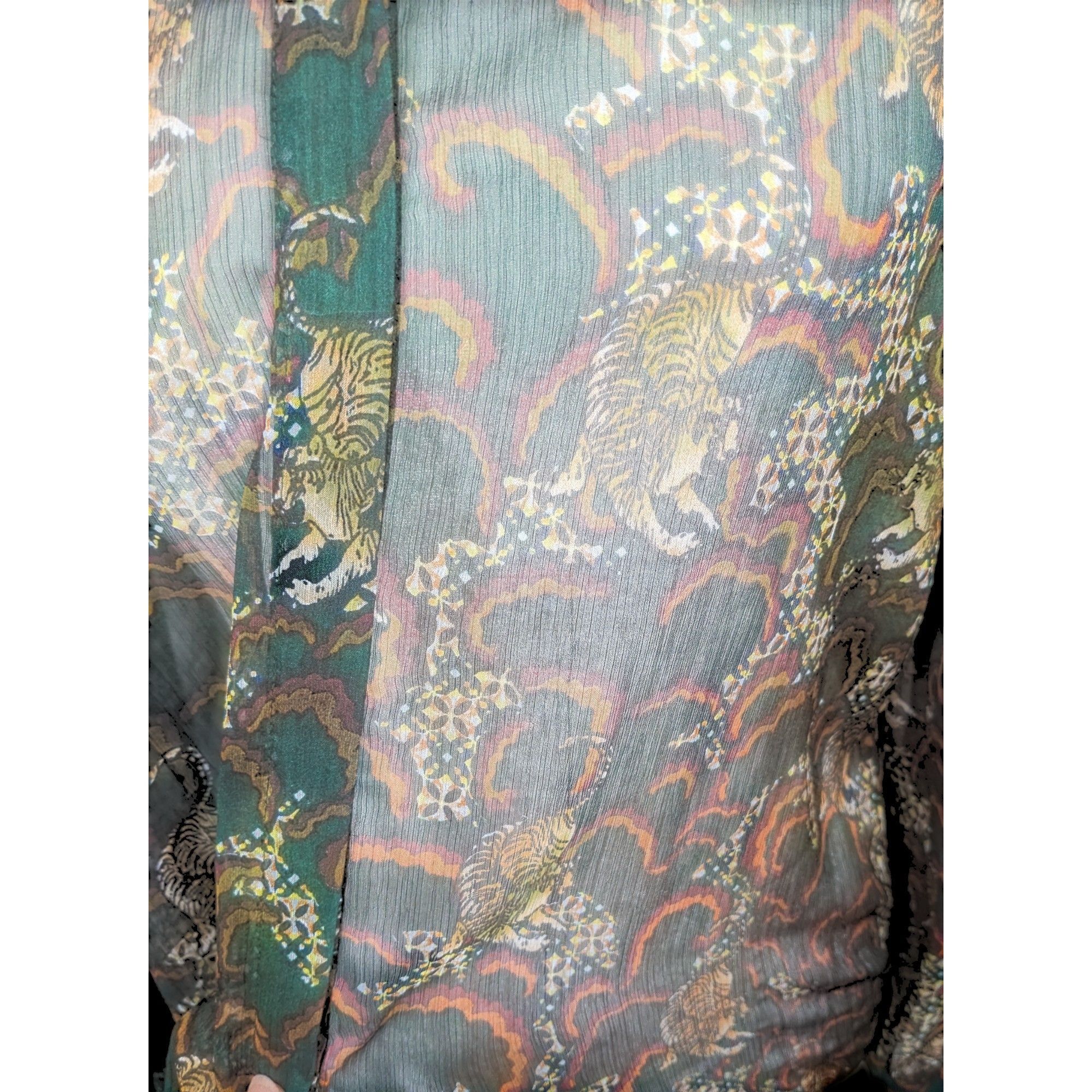 Anthropologie Anthropologie TP Sheer Green Tiger Button Up Blouse Size S / US 4 / IT 40 - 3 Thumbnail