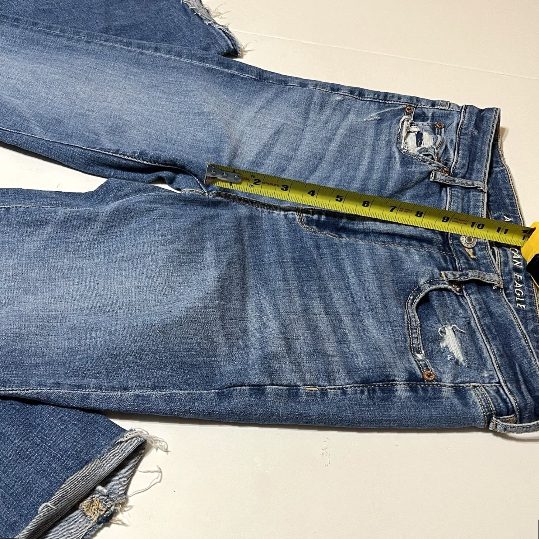 American Eagle Outfitters American Eagle Jeans Super High Rise Flare Tag 4 Reg (30x30) Raw Hem Distressed Size 27" / US 4 / IT 40 - 4 Thumbnail