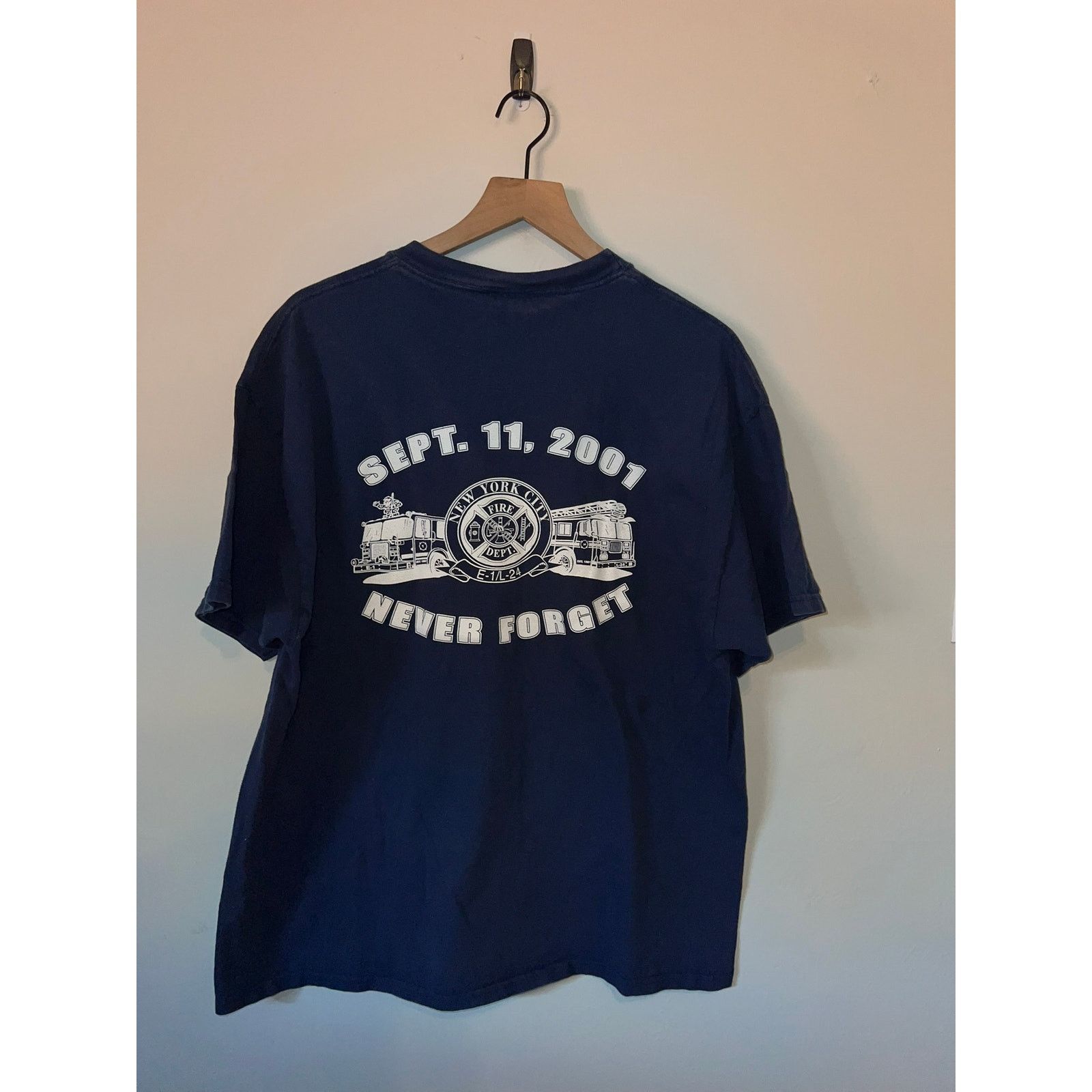 Hanes Vintage 9/11 Shirt Palmdale Airport Fire Sept 11 09-11-01 XL Size US XL / EU 56 / 4 - 6 Thumbnail