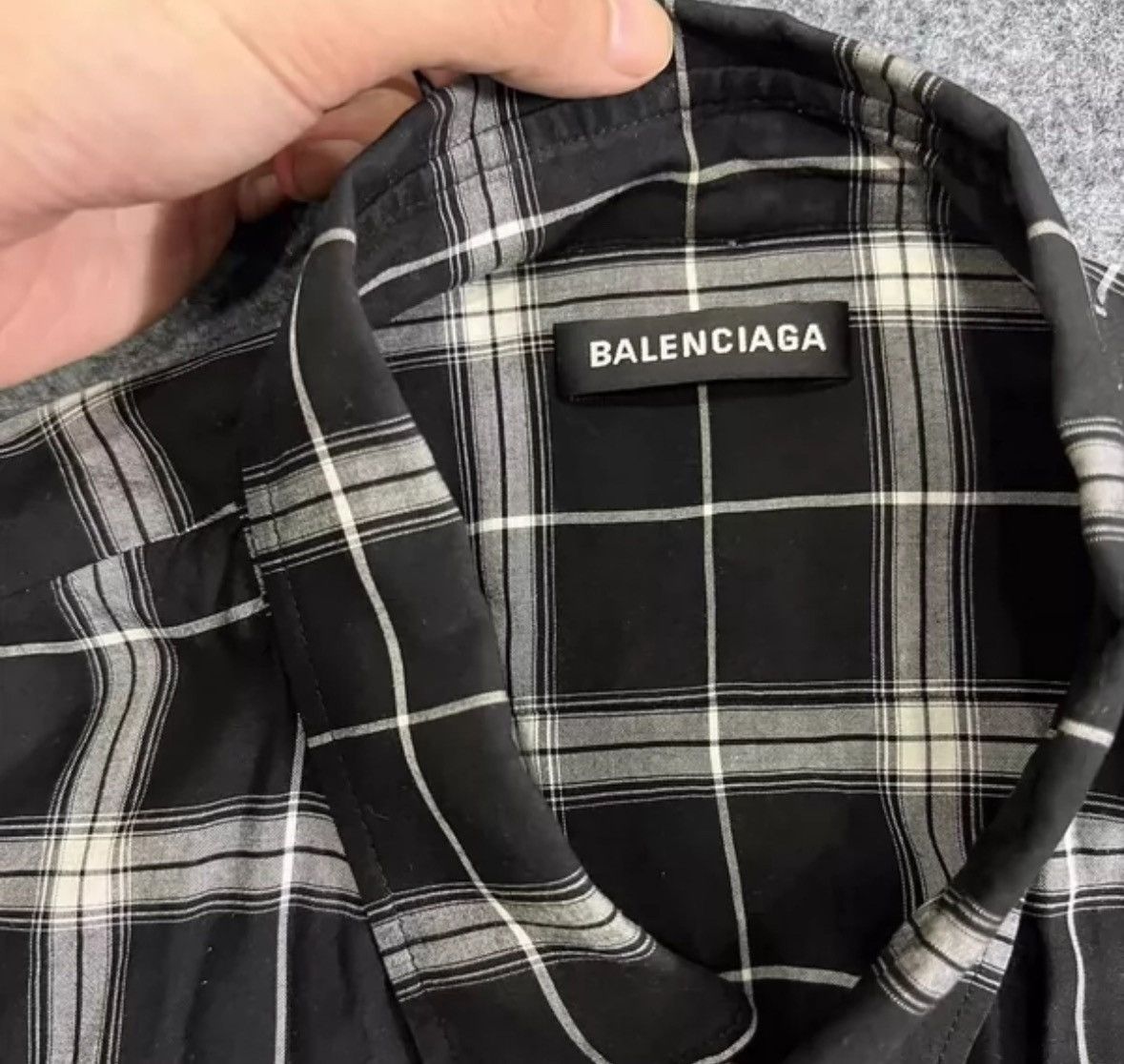 Balenciaga Balenciaga shirt Size US M / EU 48-50 / 2 - 3 Thumbnail