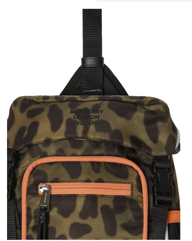 Burberry Animal Print Nylon Leopard Belt Pack crossbody Green bag Size ONE SIZE - 8 Thumbnail