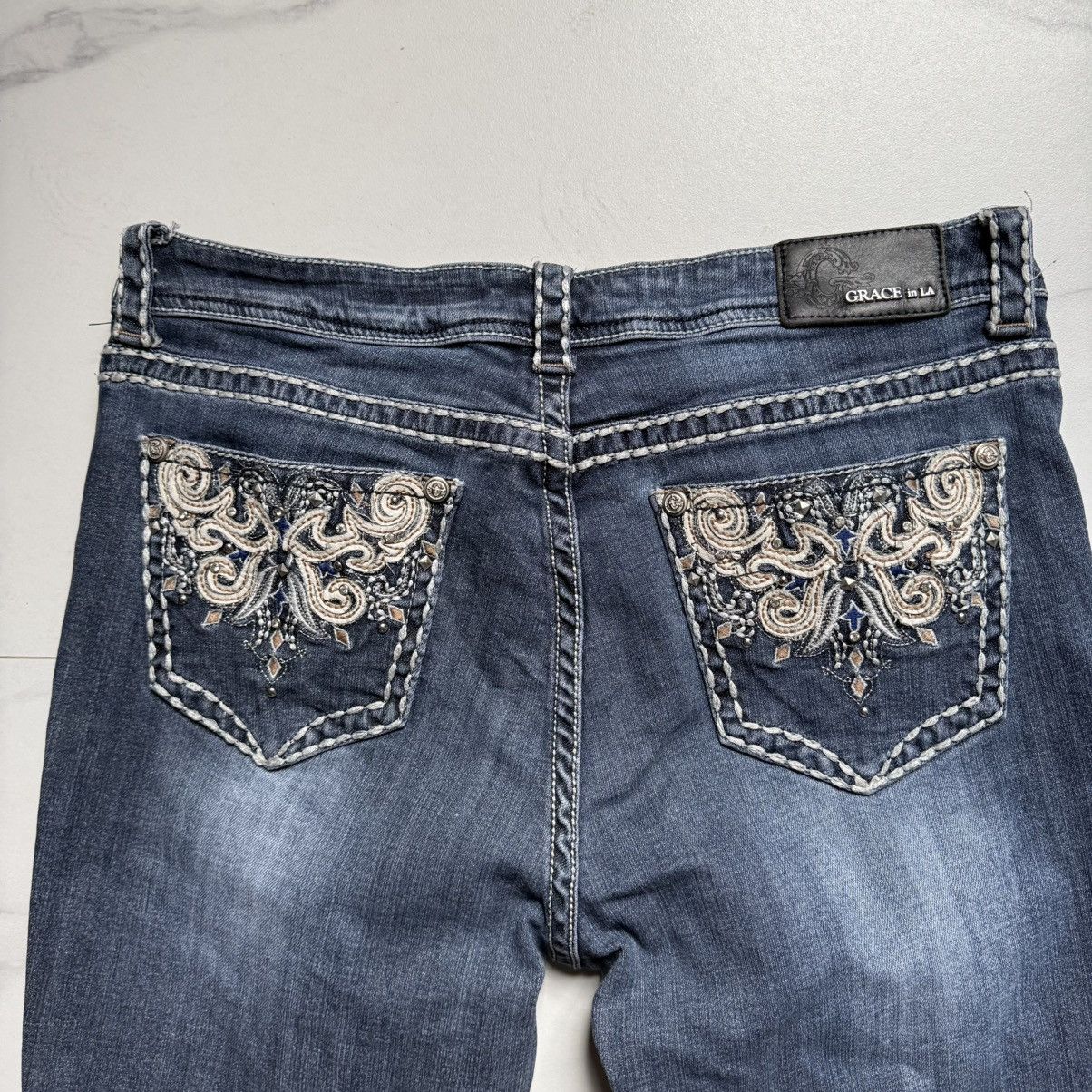 Grace in LA Embroidered Bootcut Jeans Size 33" - 6 Thumbnail